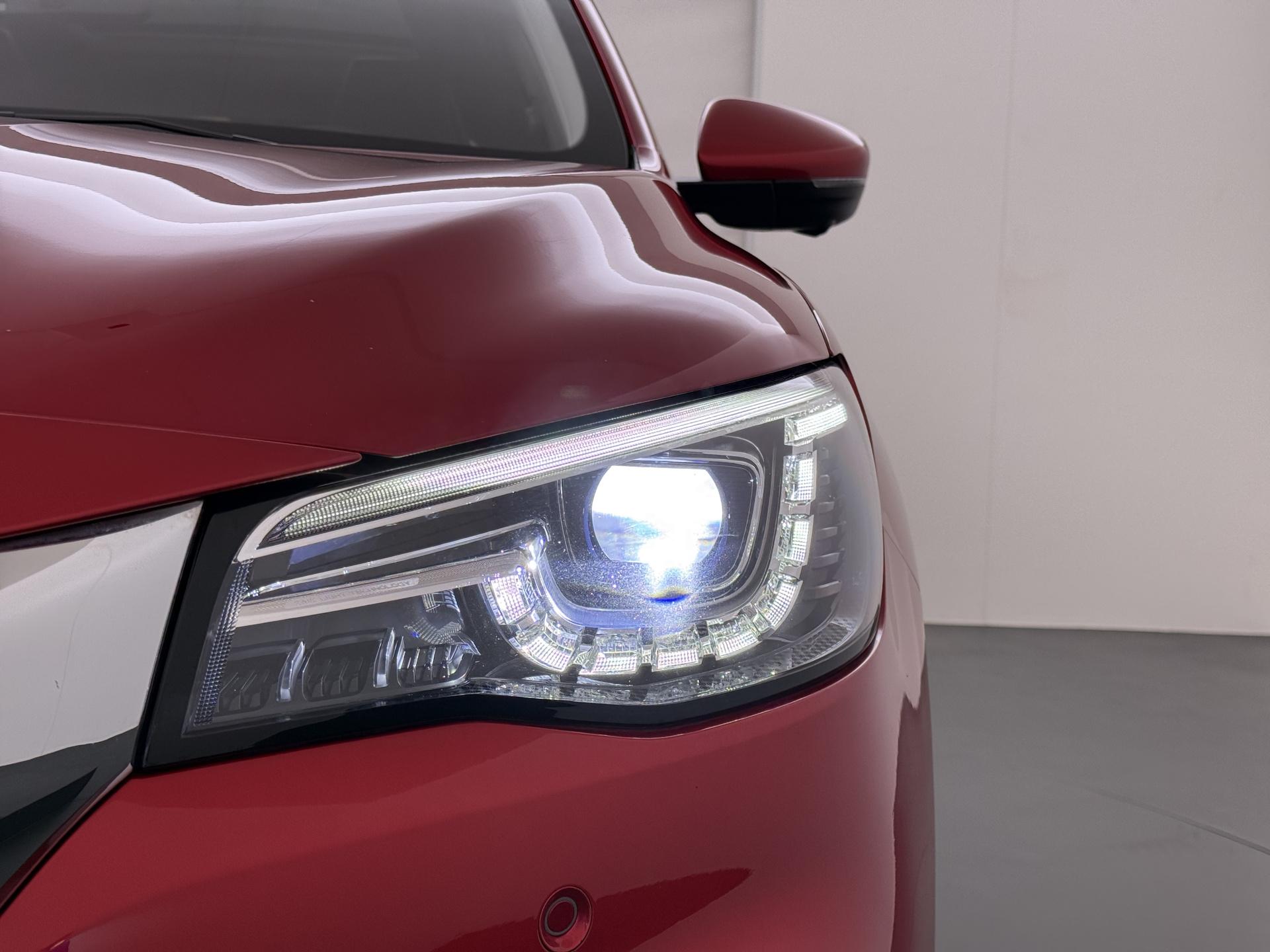 Foto van MG MG Ehs Plug-in Hybrid
