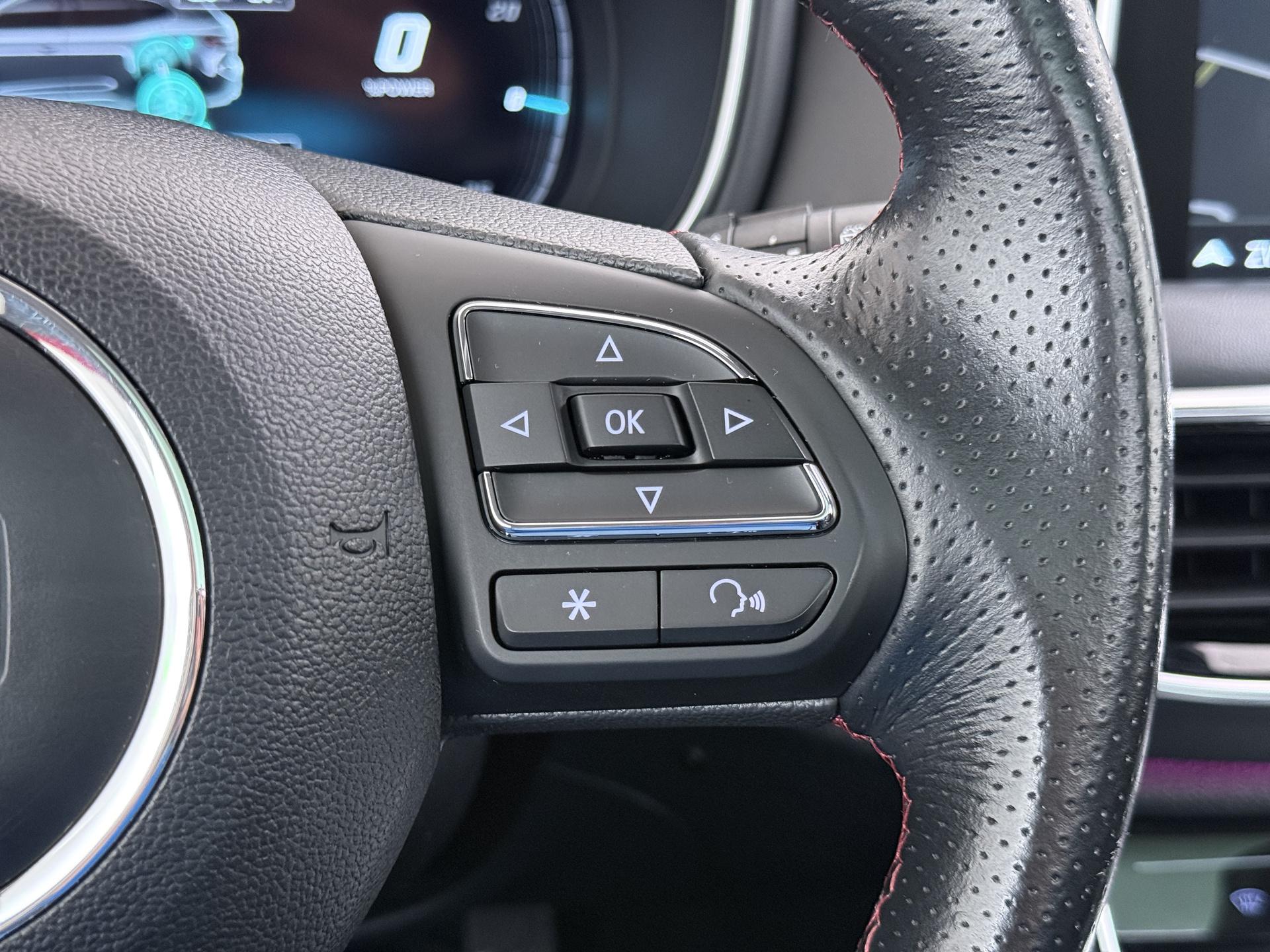 Foto van MG MG Ehs Plug-in Hybrid