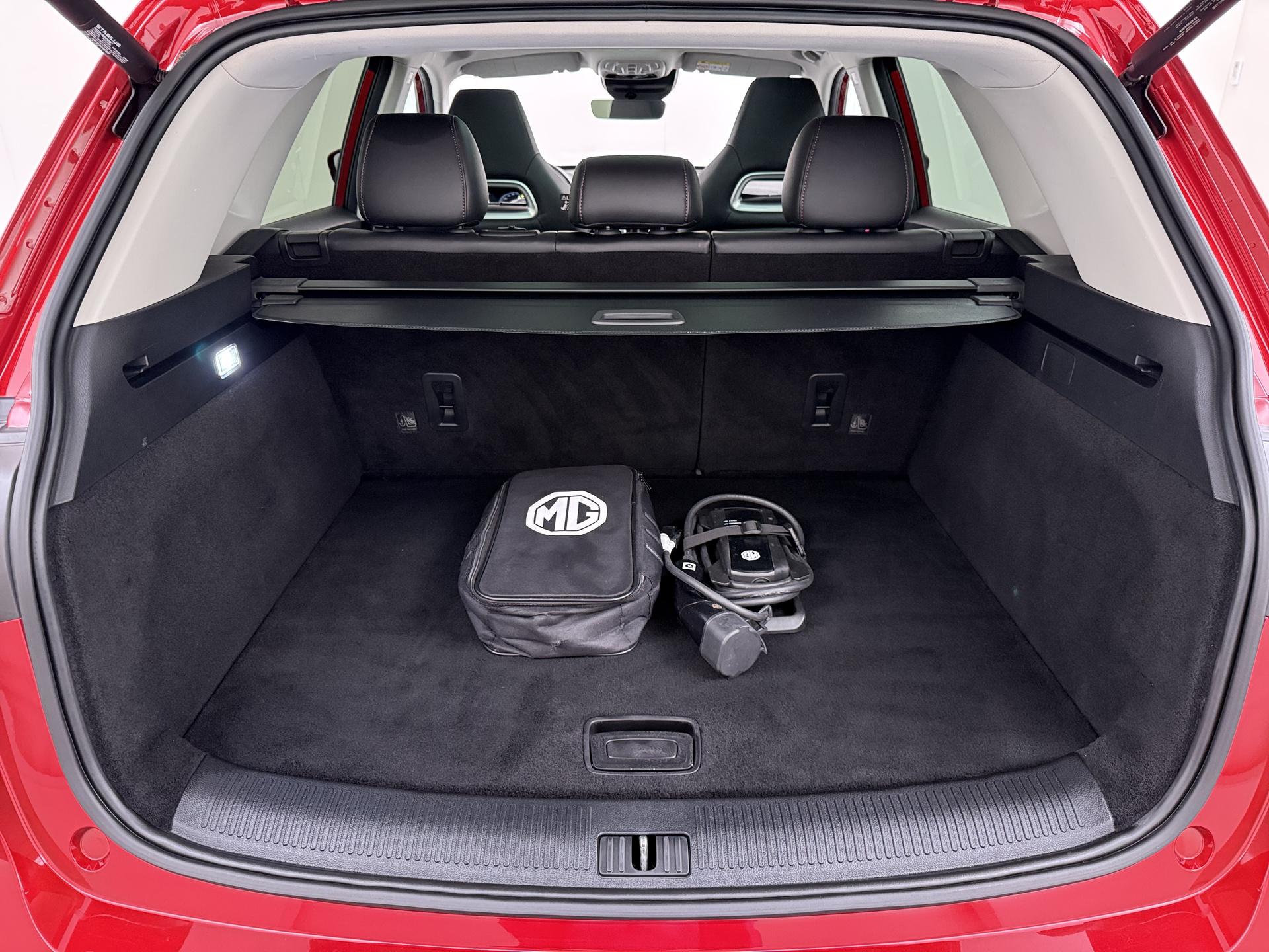 Foto van MG MG Ehs Plug-in Hybrid
