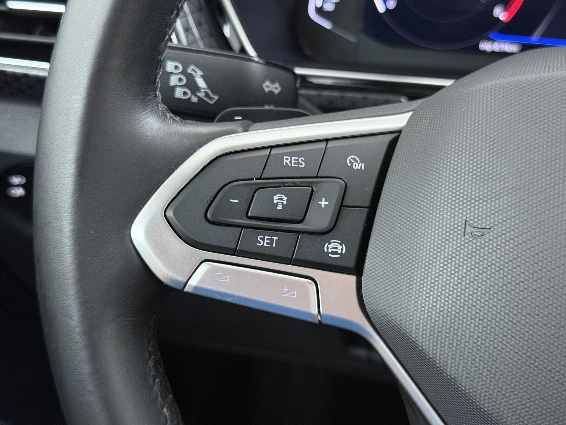 Foto van Volkswagen T-cross