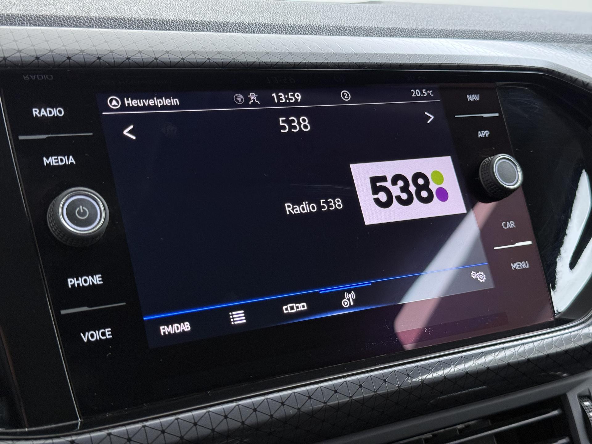 Foto van Volkswagen T-cross