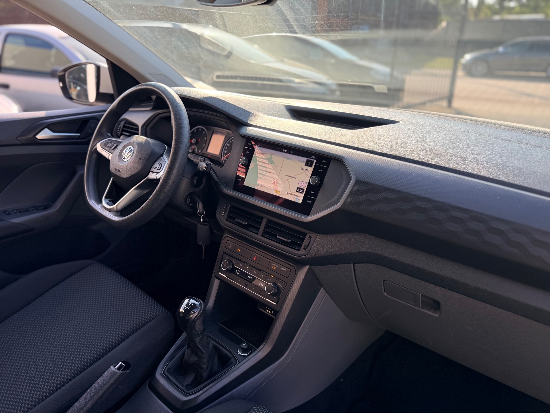 Foto van Volkswagen T-cross
