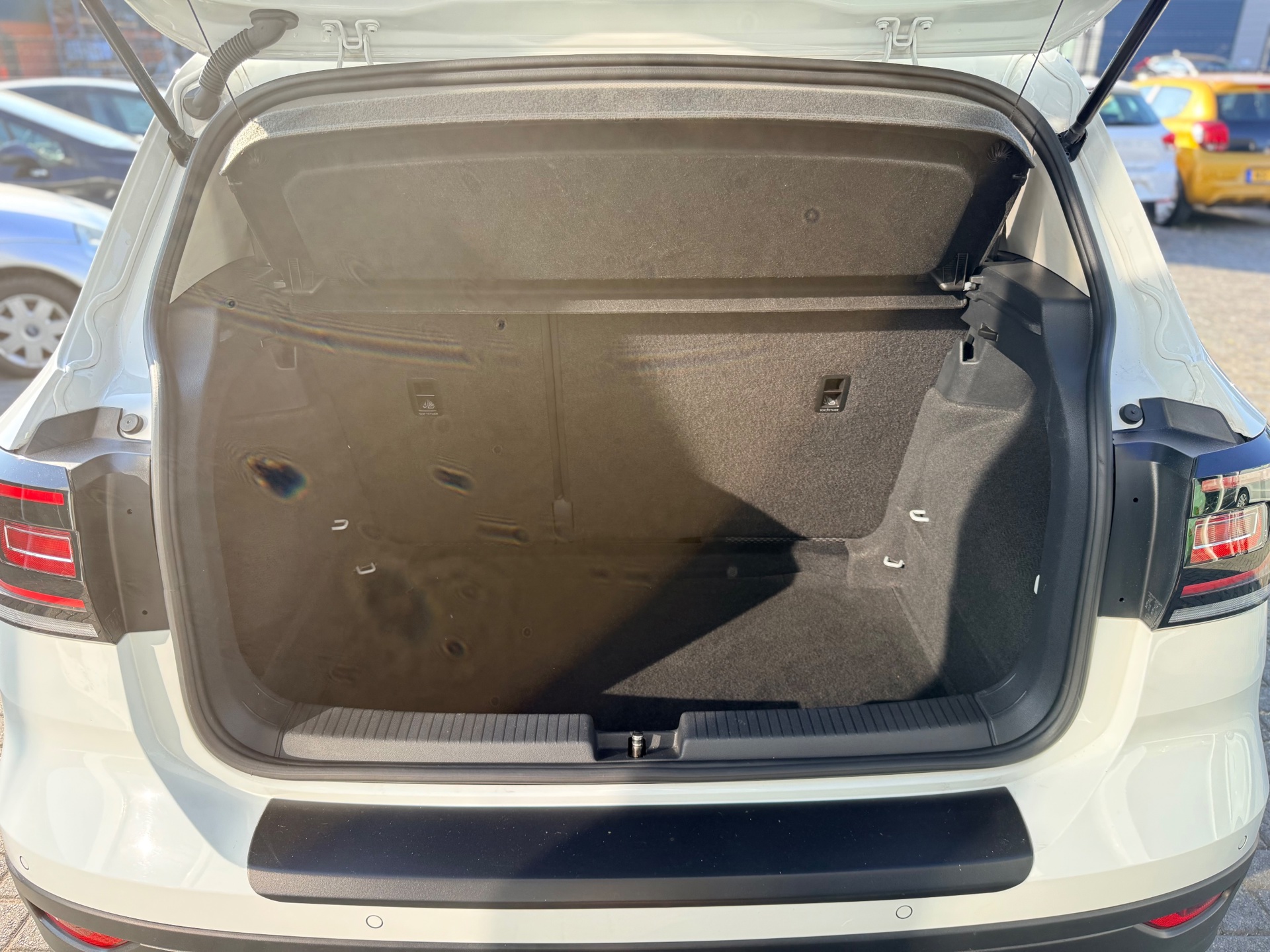 Foto van Volkswagen T-cross