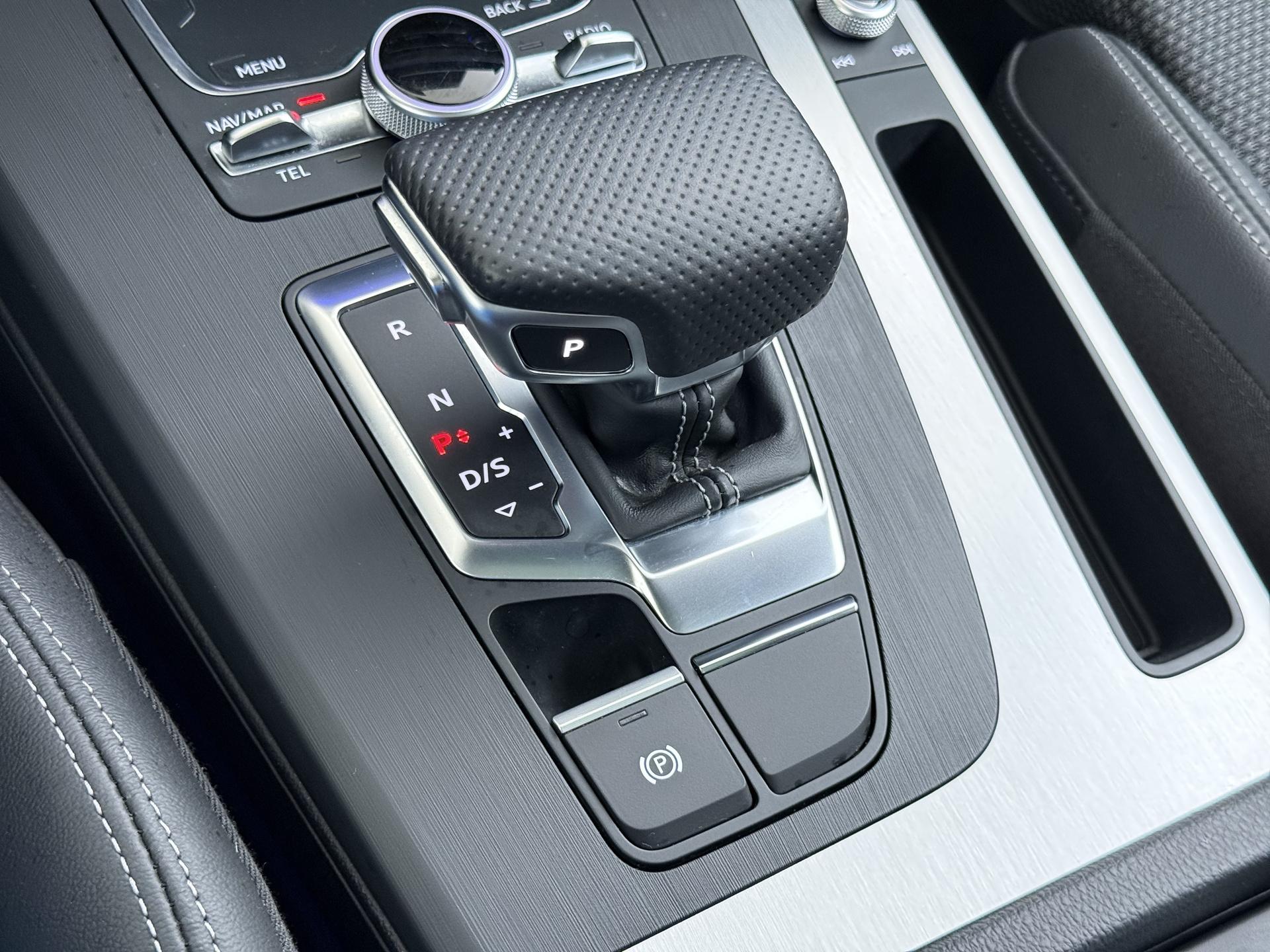 Foto van Audi Q5 55 TFSI E