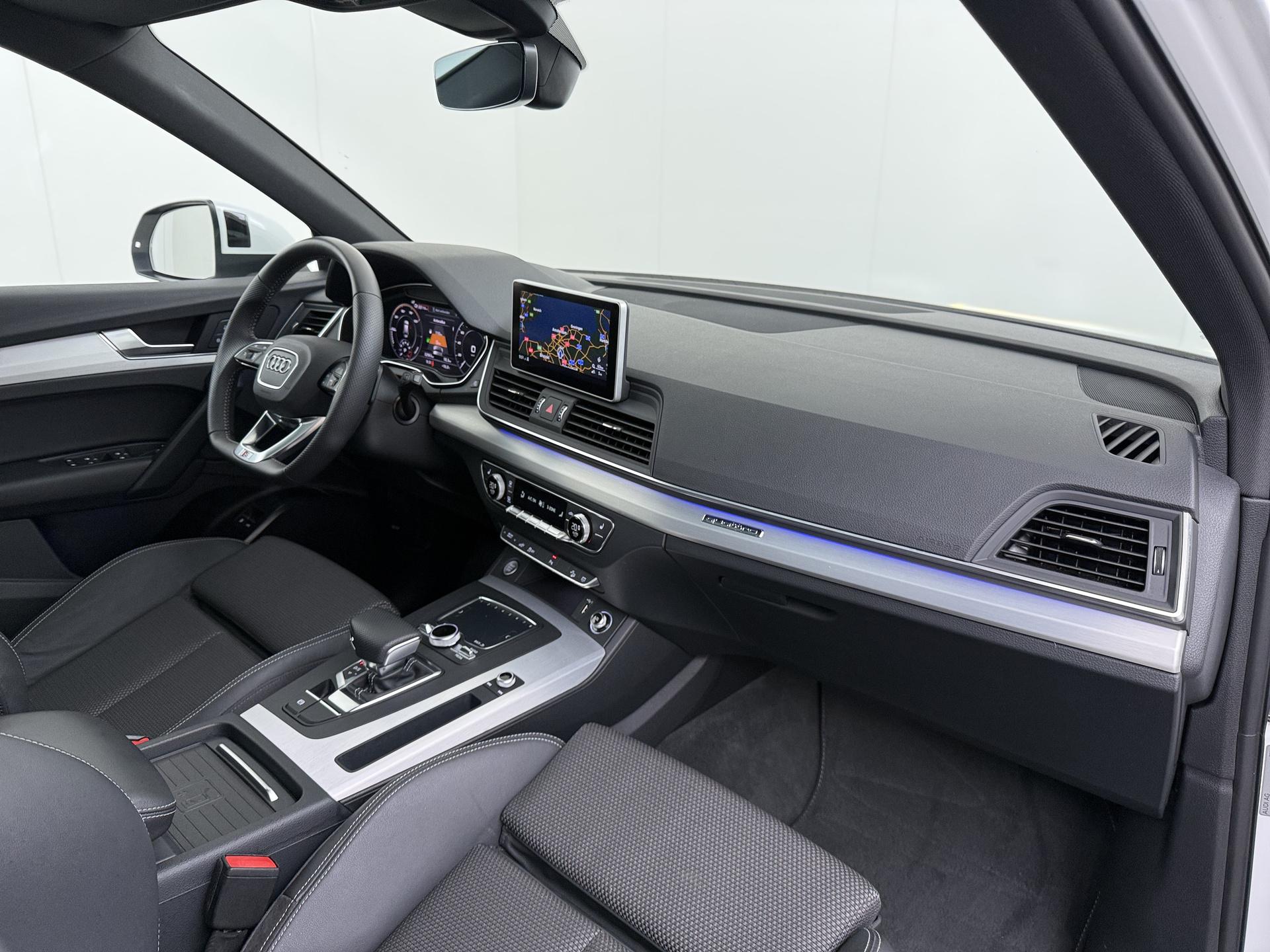 Foto van Audi Q5 55 TFSI E