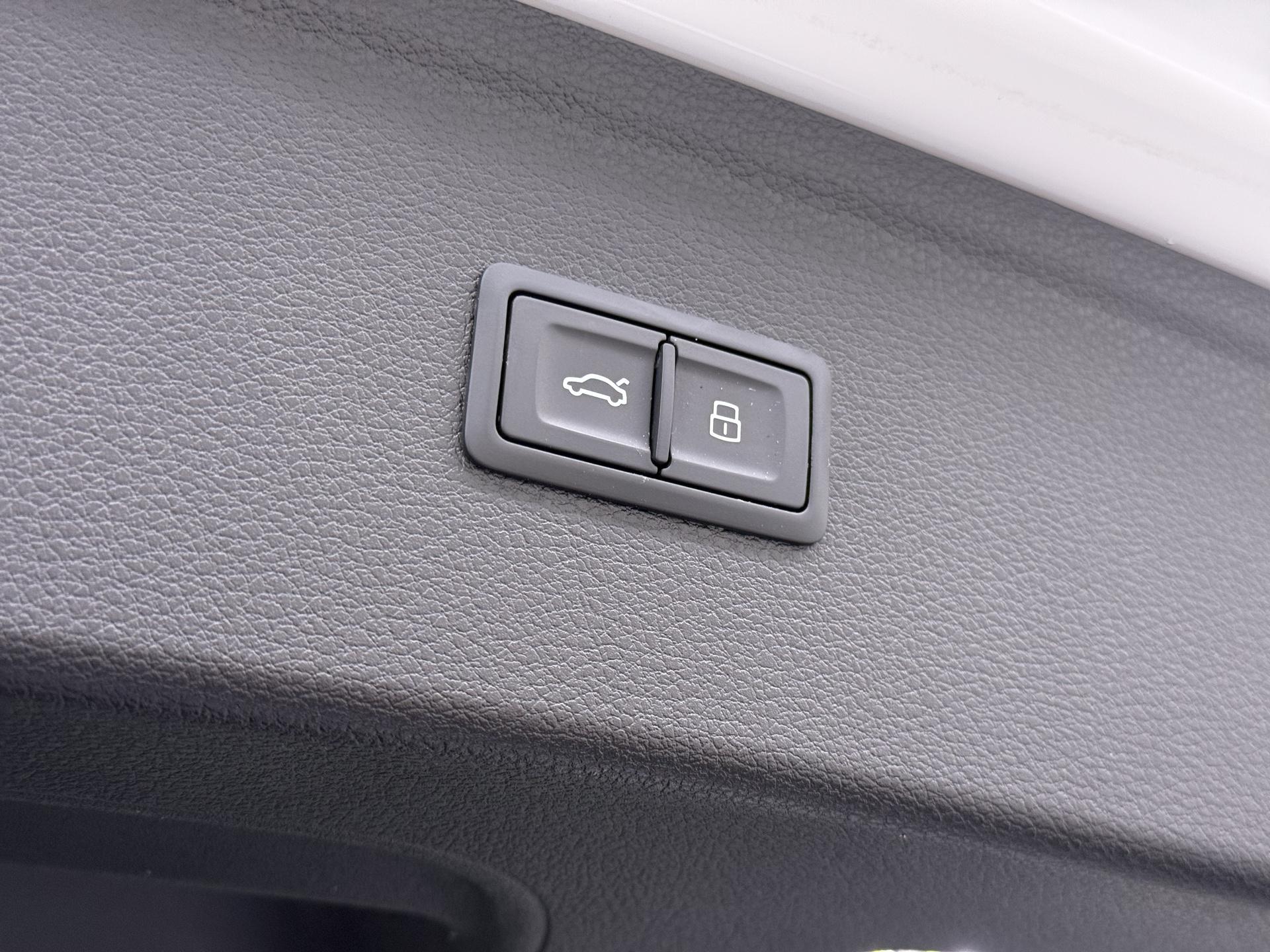 Foto van Audi Q5 55 TFSI E