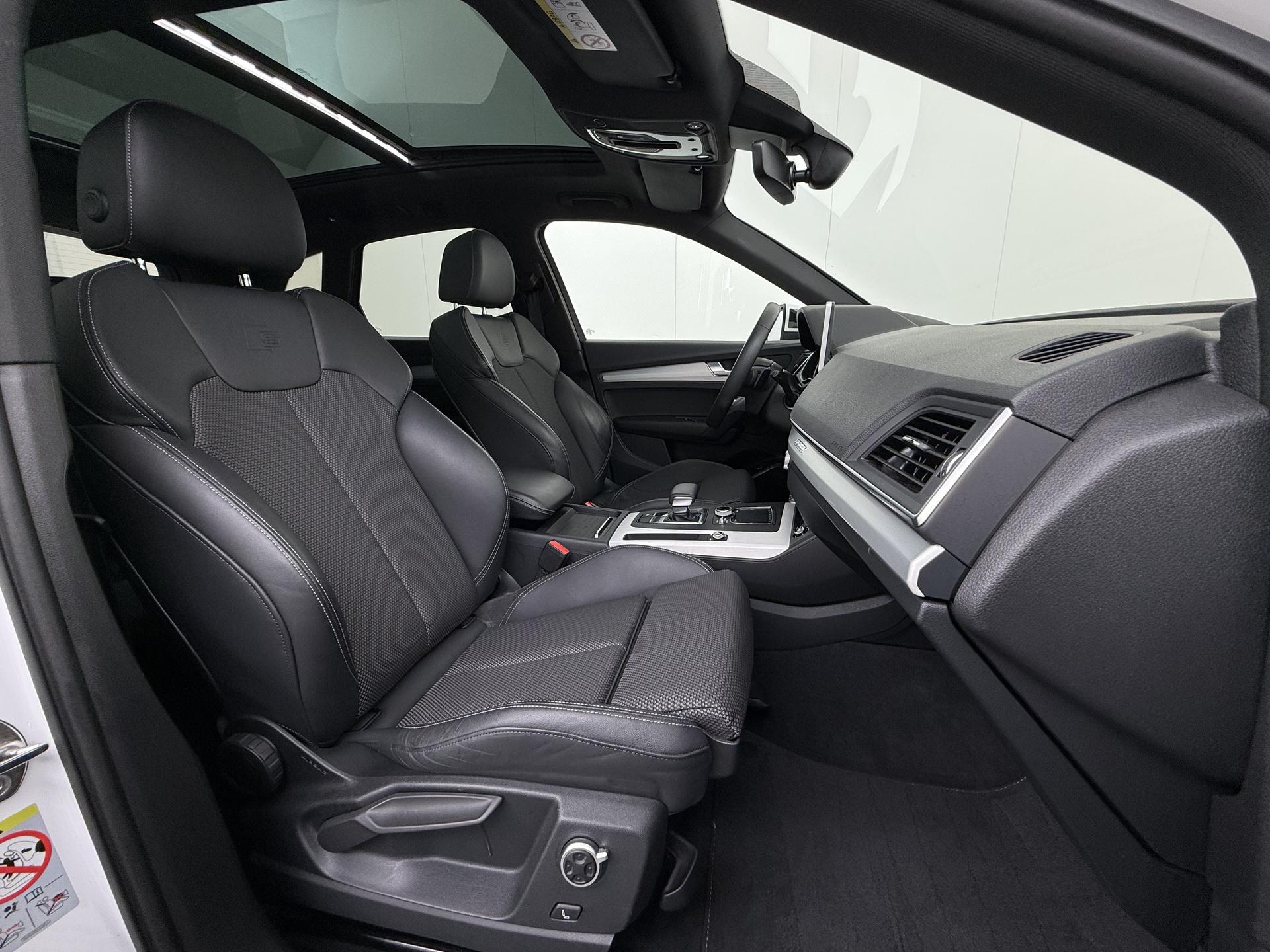 Foto van Audi Q5 55 TFSI E
