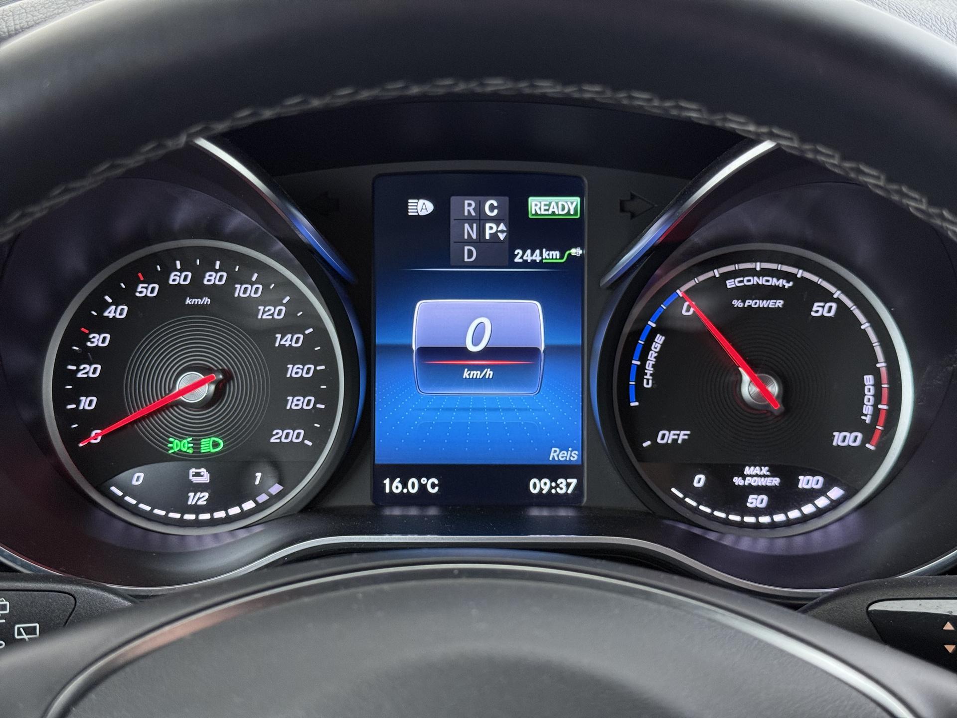 Foto van Mercedes-Benz Eqv