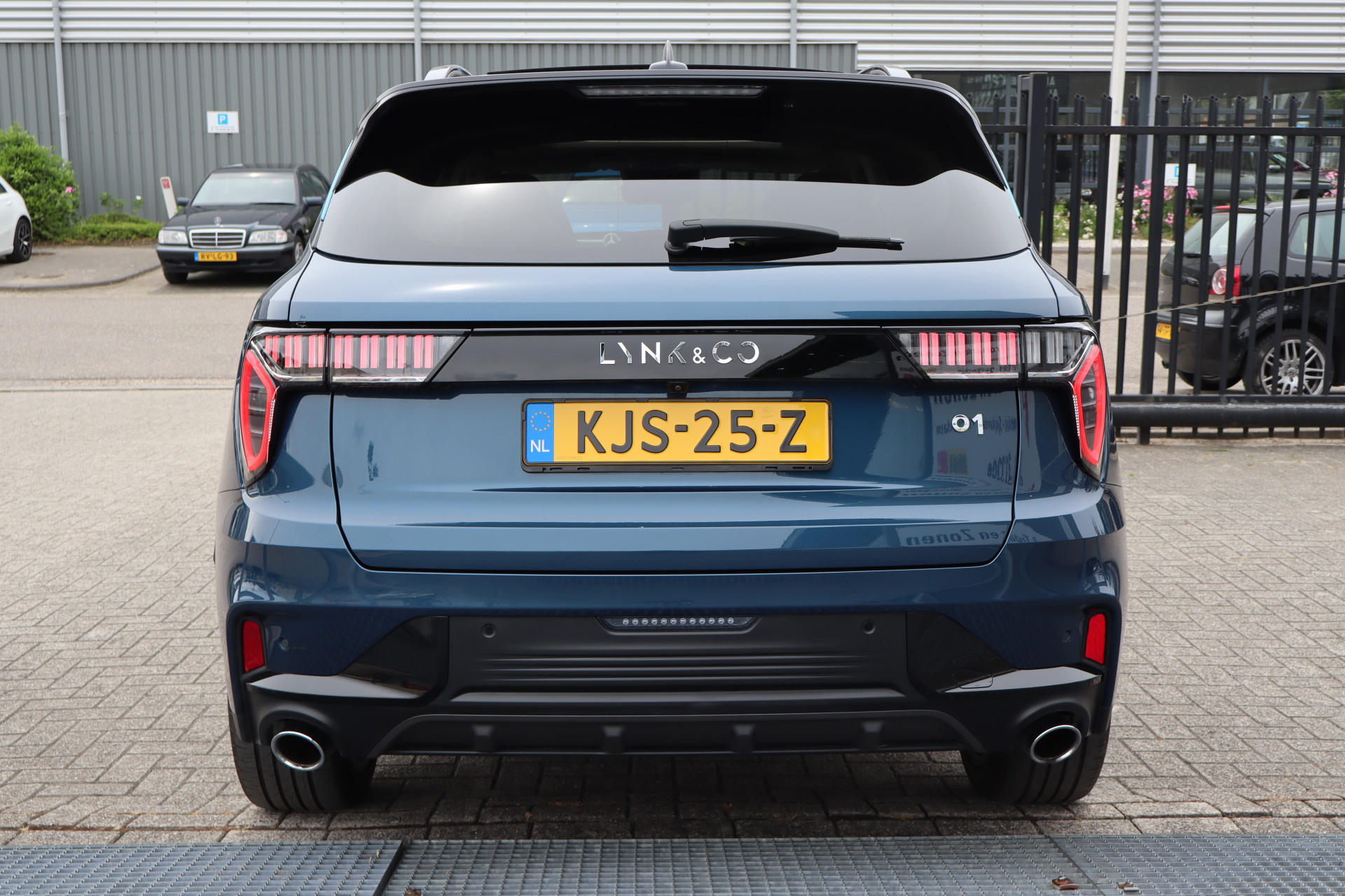 Foto van Lynk&co LYNK & Co 01