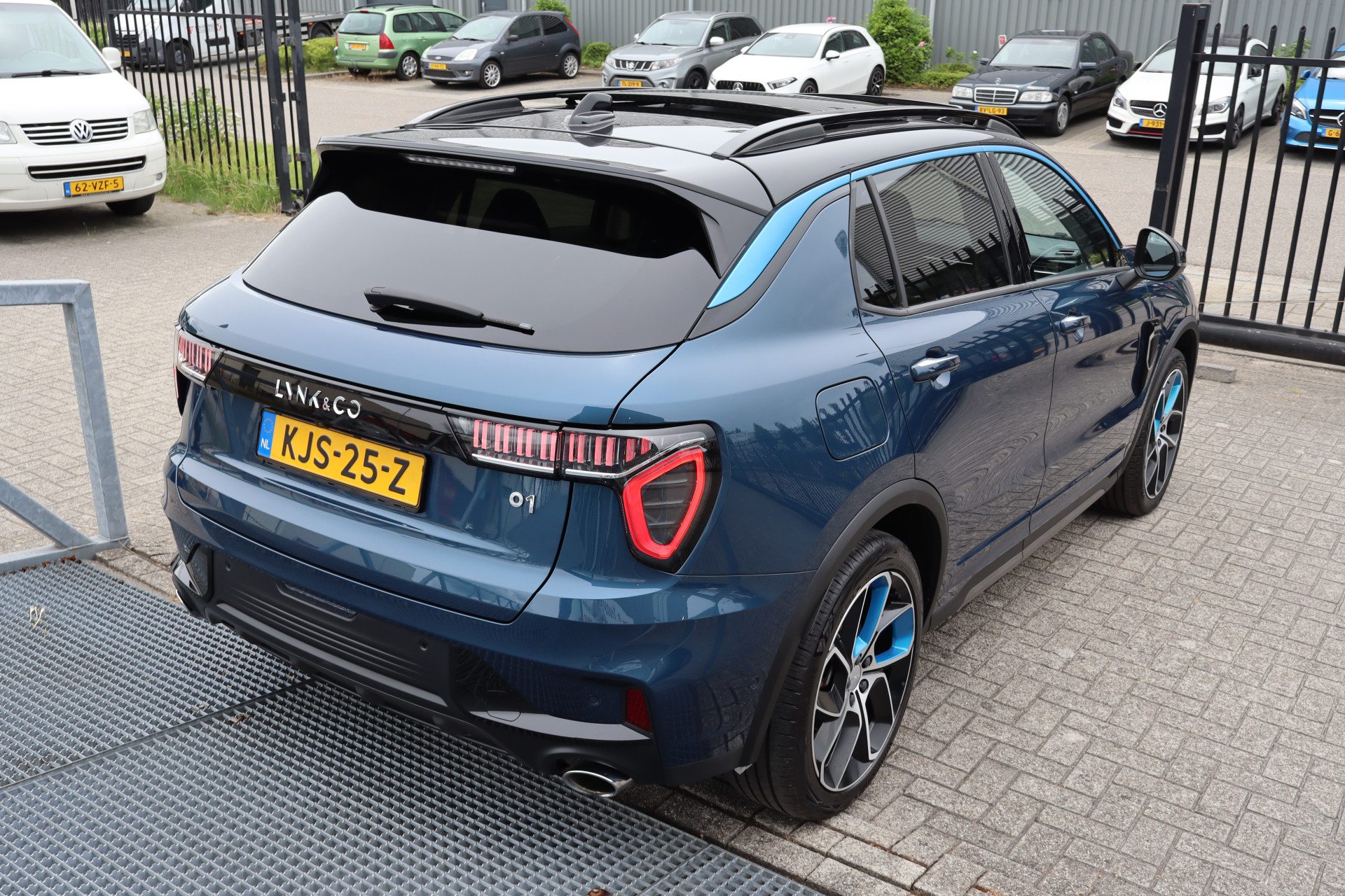 Foto van Lynk&co LYNK & Co 01