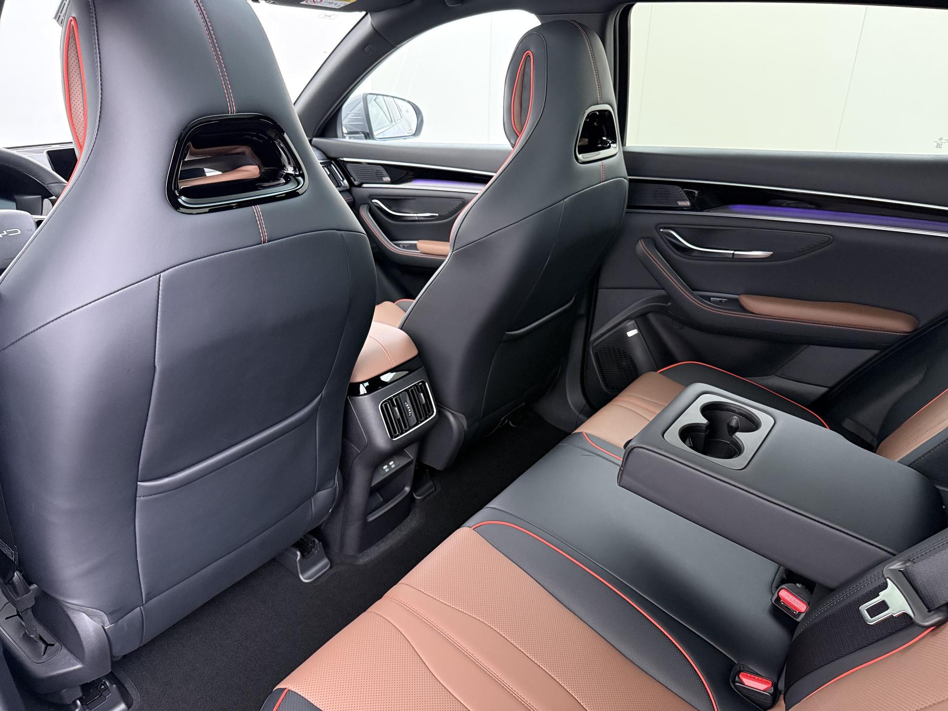 Foto van BYD BYD Seal U Dm-i