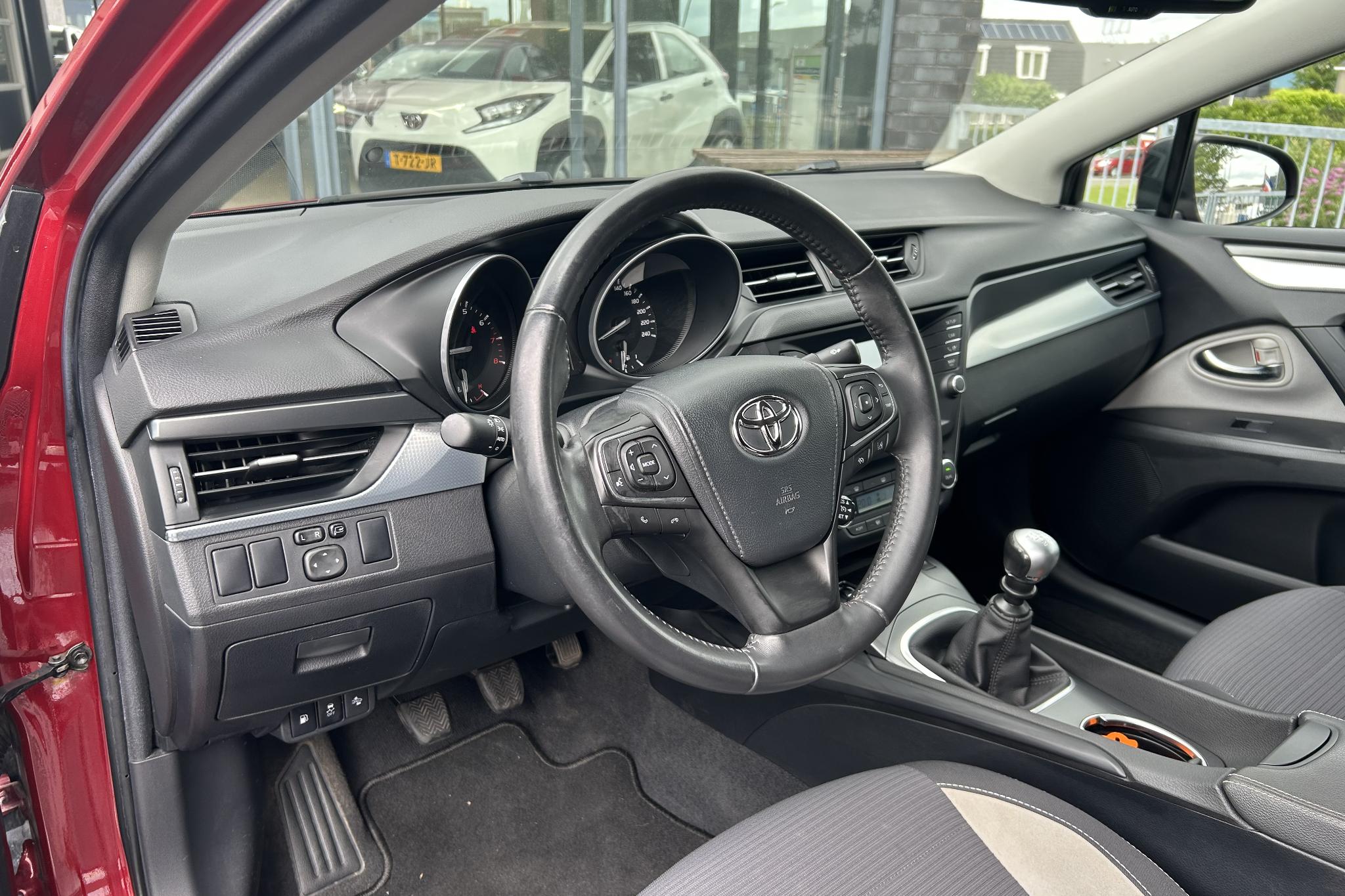 Foto van Toyota Avensis