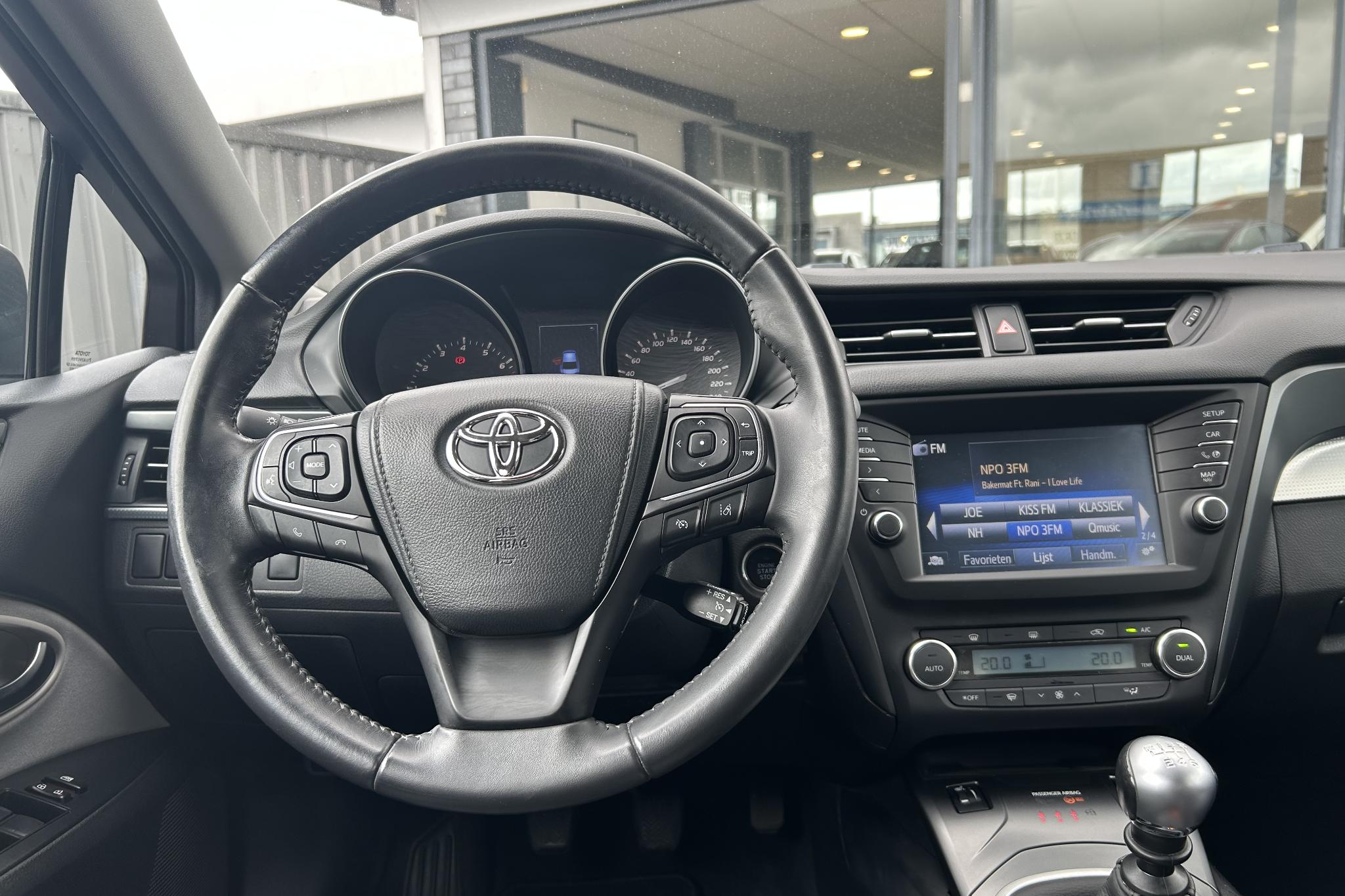 Foto van Toyota Avensis