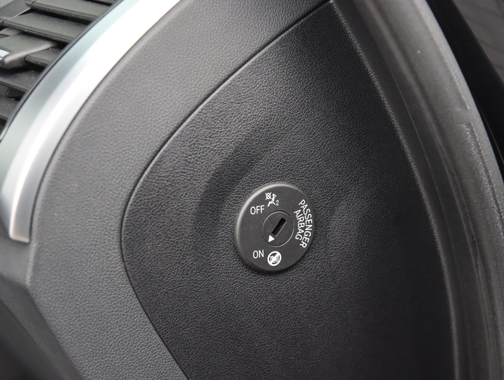 Foto van BMW Ix3