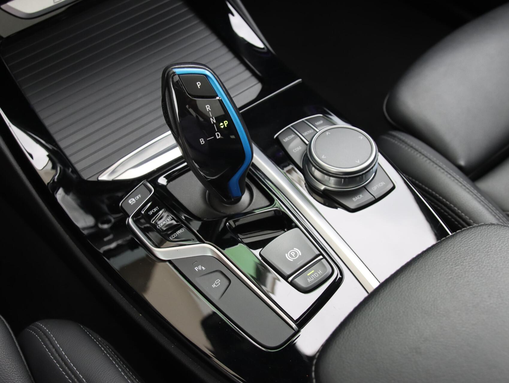 Foto van BMW Ix3