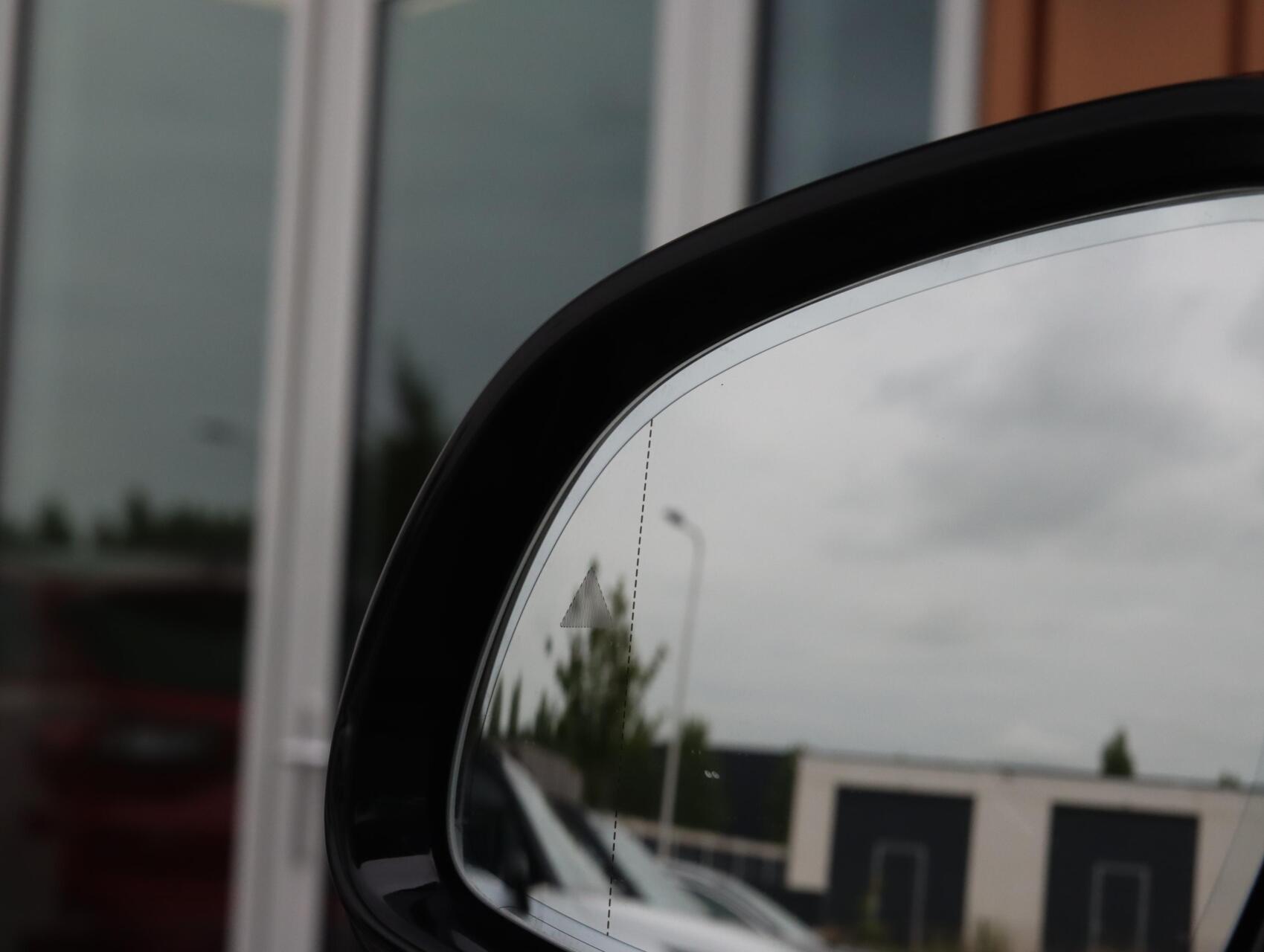 Foto van BMW Ix3