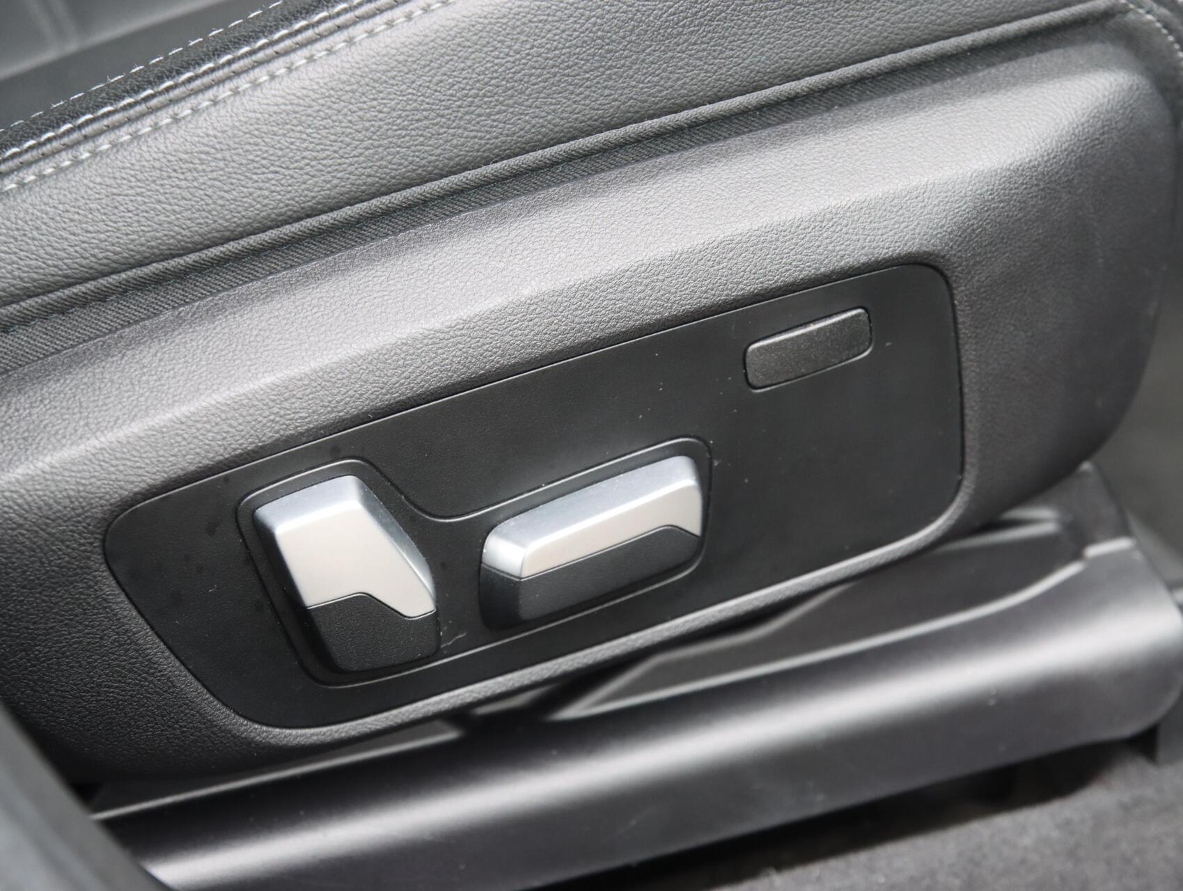 Foto van BMW Ix3