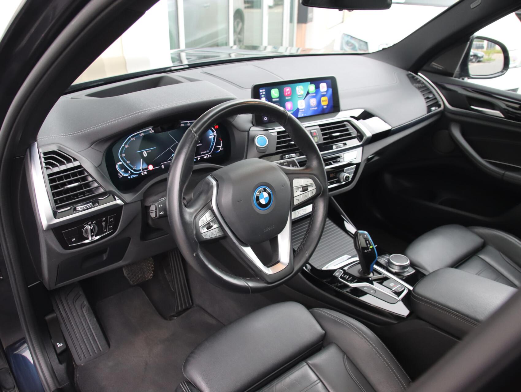 Foto van BMW Ix3