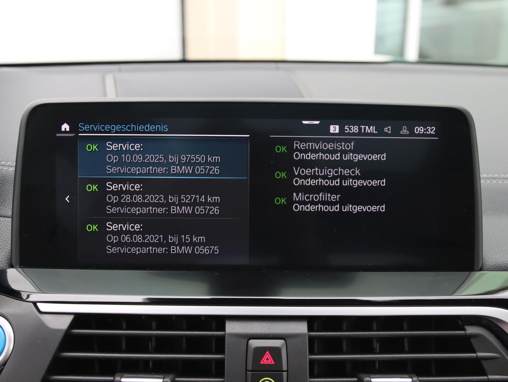 Foto van BMW Ix3