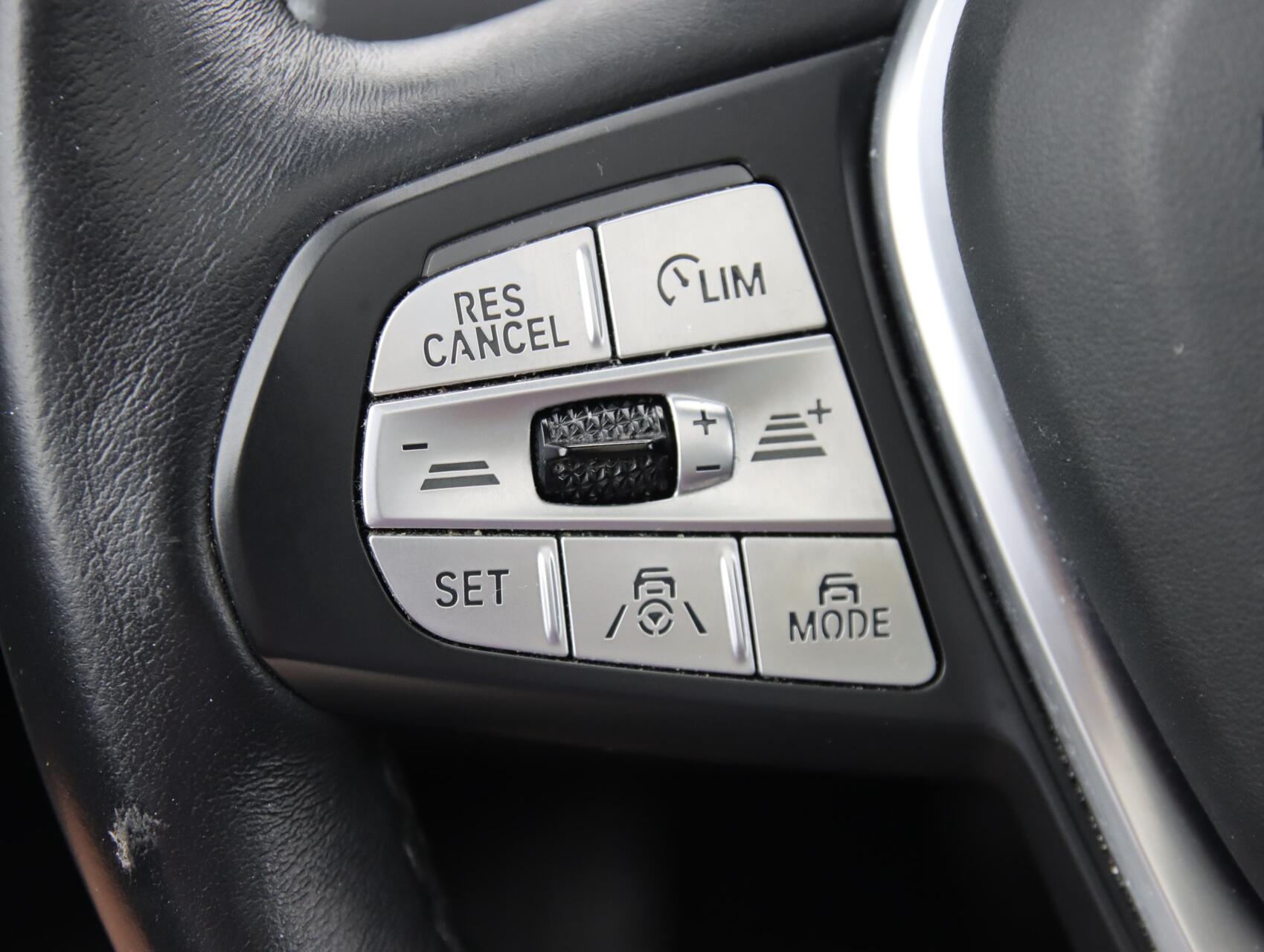 Foto van BMW Ix3