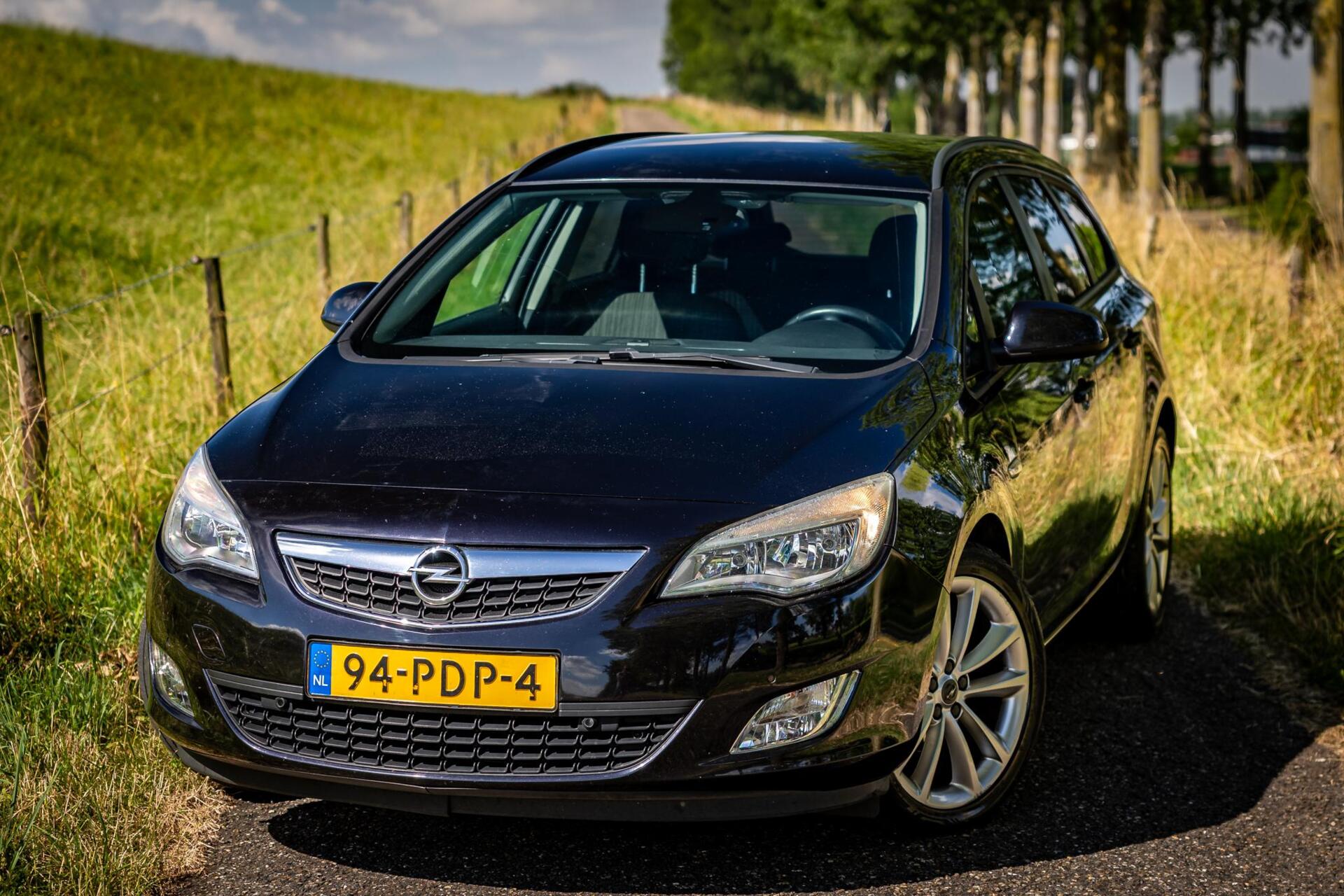 Foto van Opel Astra Sports Tourer
