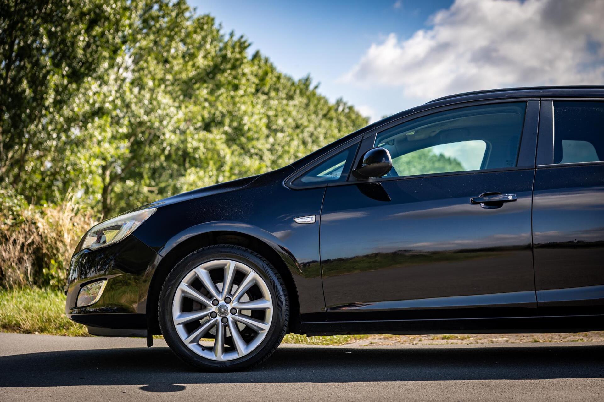 Foto van Opel Astra Sports Tourer