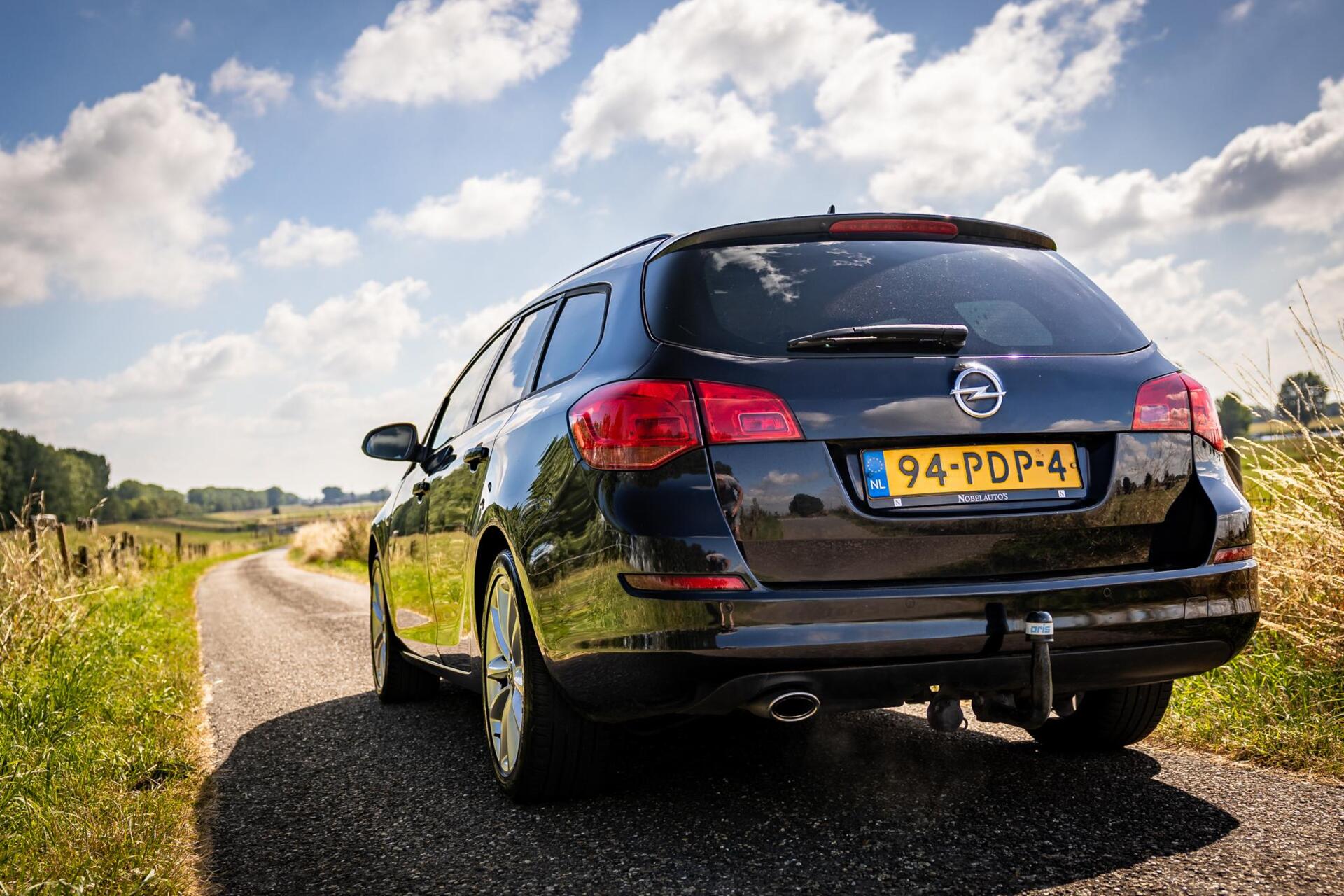 Foto van Opel Astra Sports Tourer