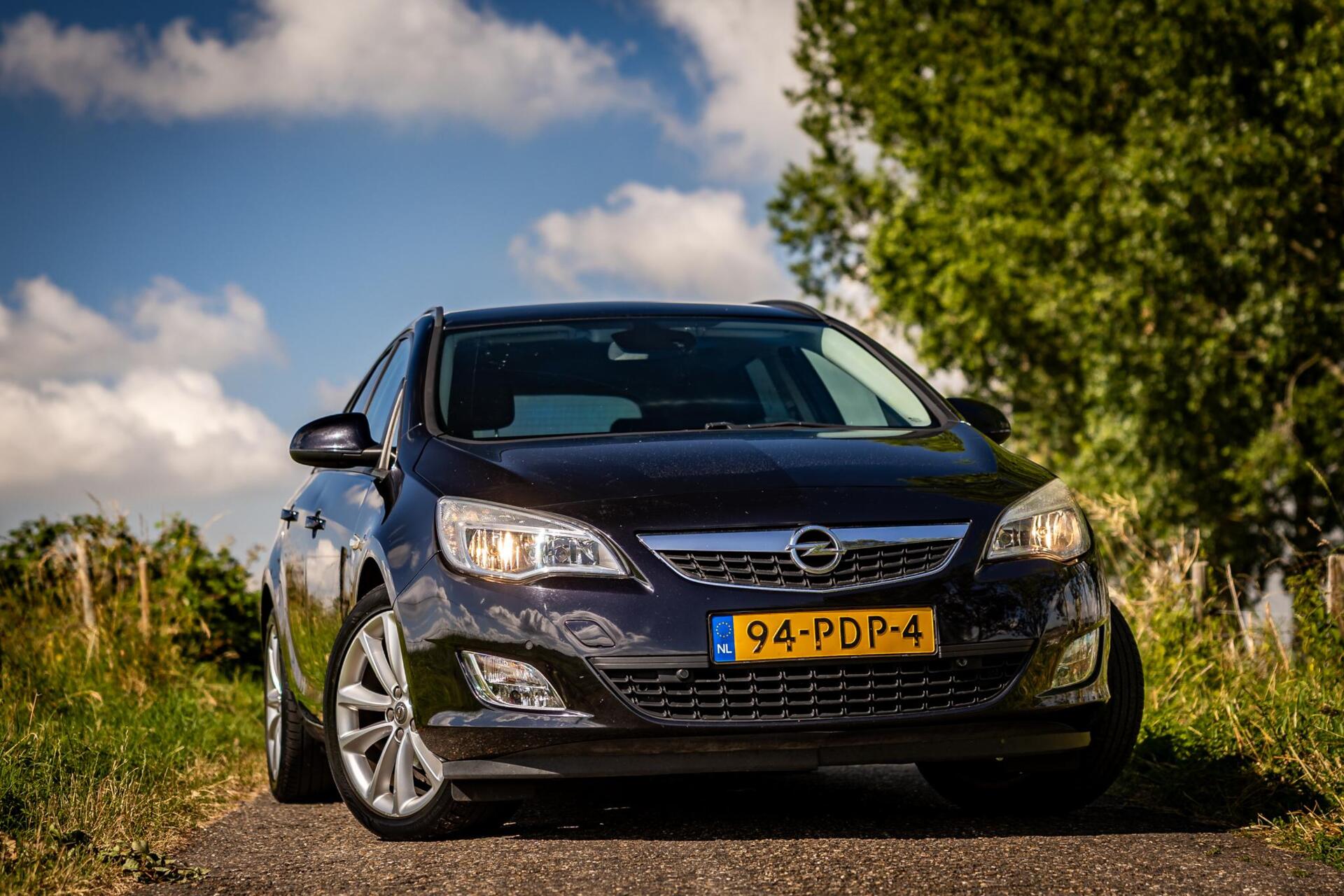 Foto van Opel Astra Sports Tourer