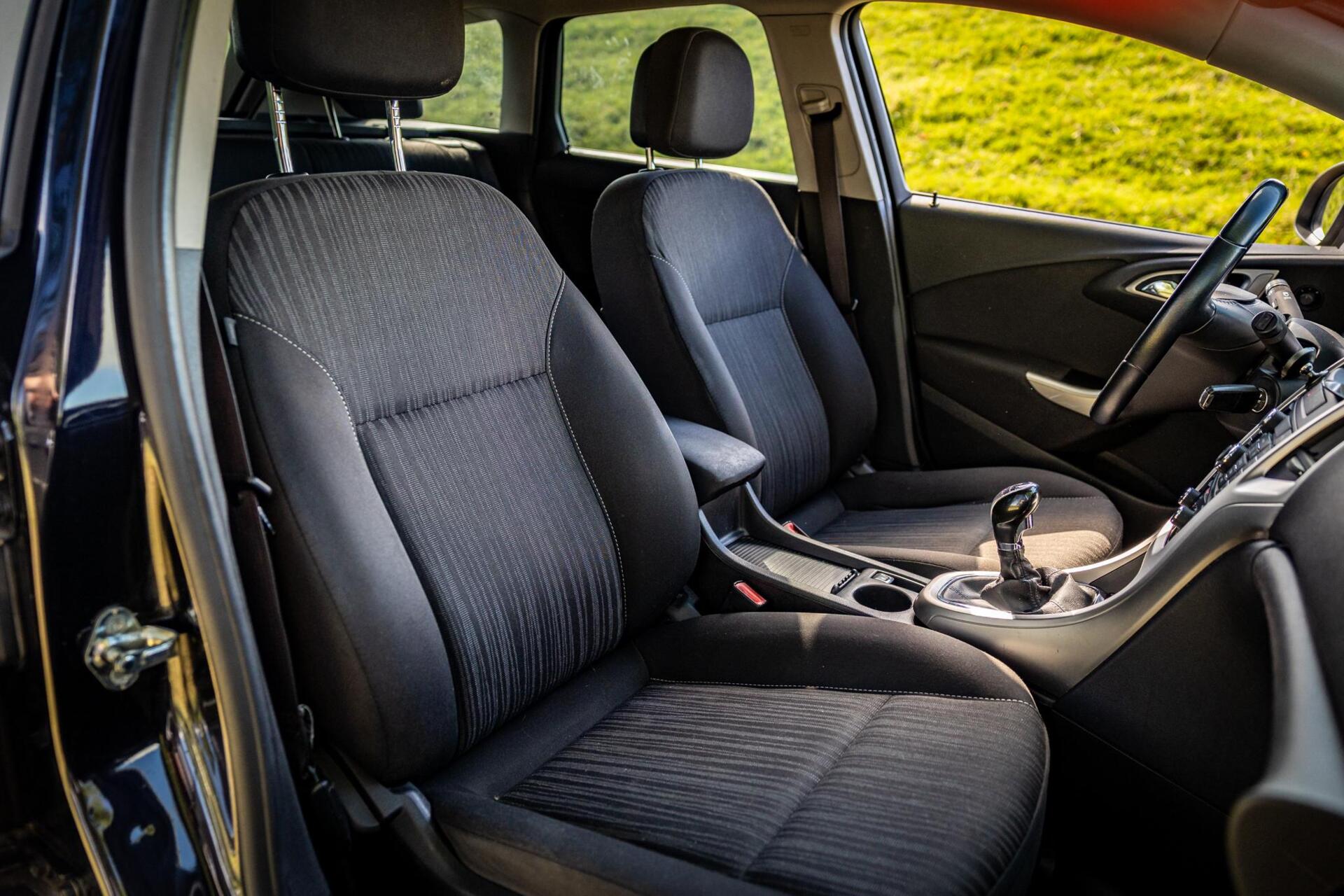 Foto van Opel Astra Sports Tourer