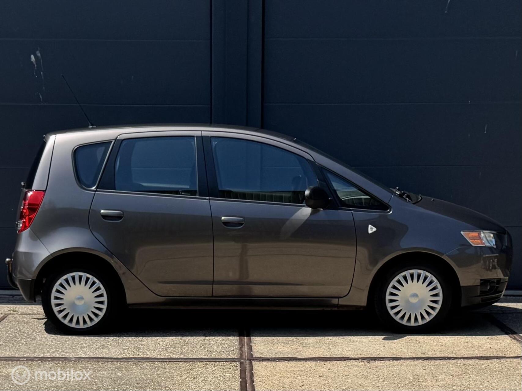 Foto van Mitsubishi Mitsubishi Colt