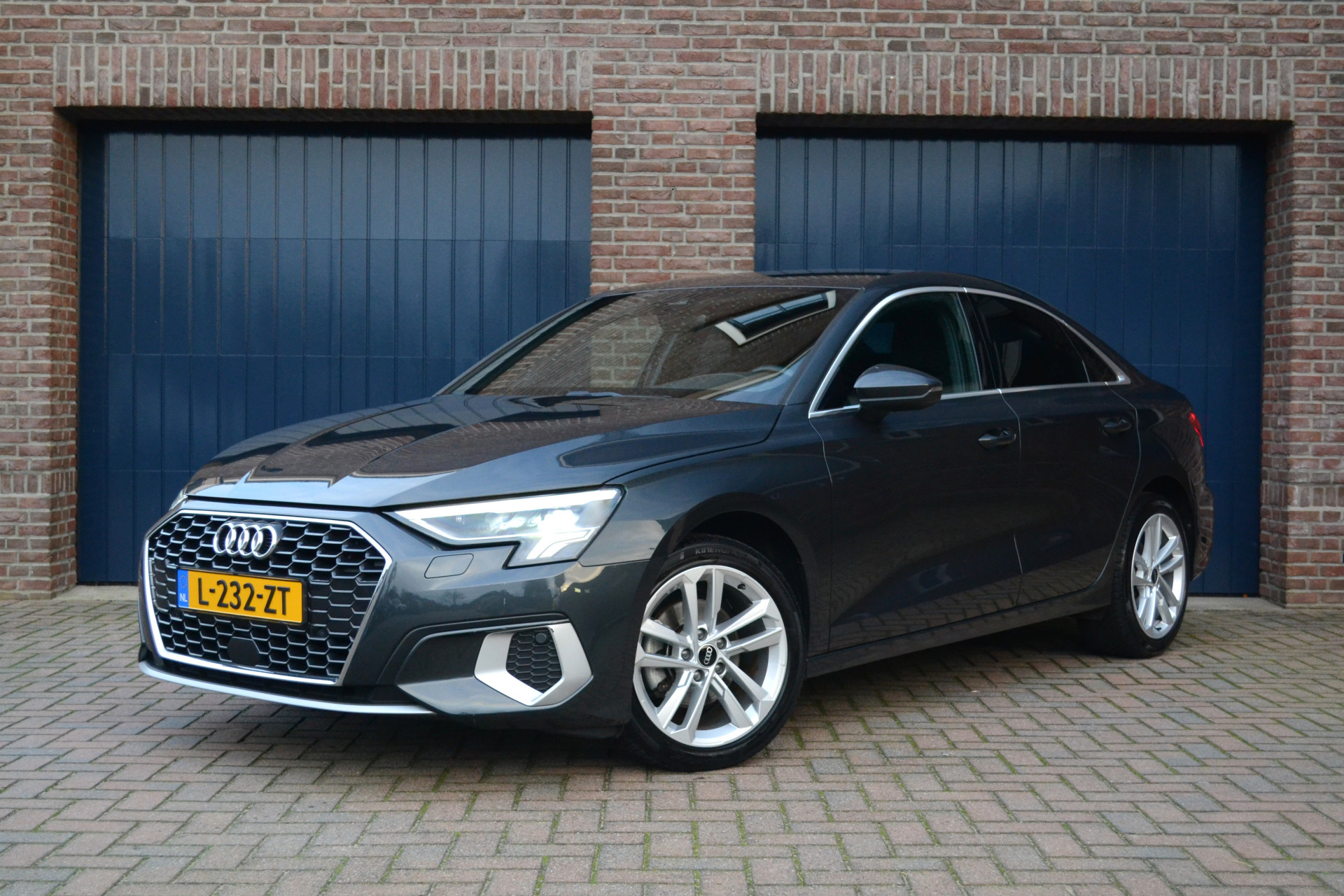 Audi A3 Limousine 30 TFSI S-Tronic Advanced Sport edition 2021 - voorkant