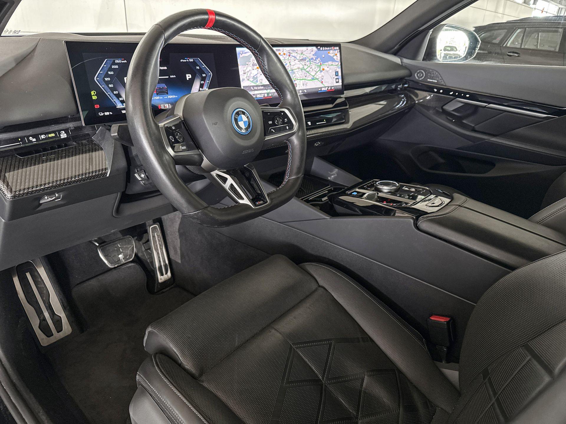 Foto van BMW I5 M60 xDrive