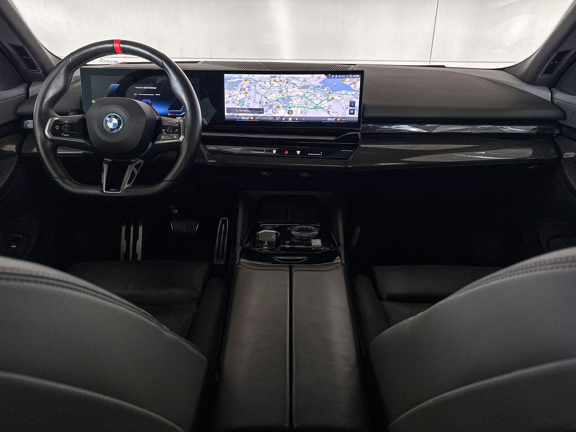 Foto van BMW I5 M60 xDrive