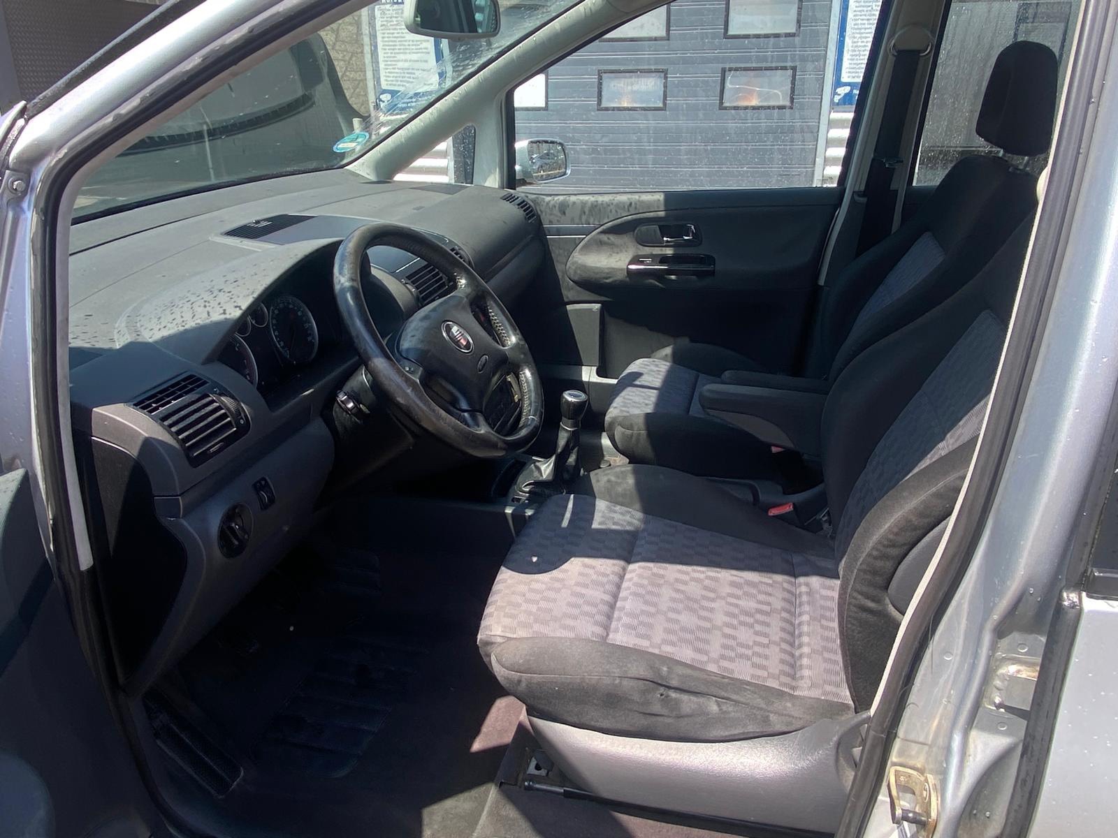 Foto van Seat Alhambra