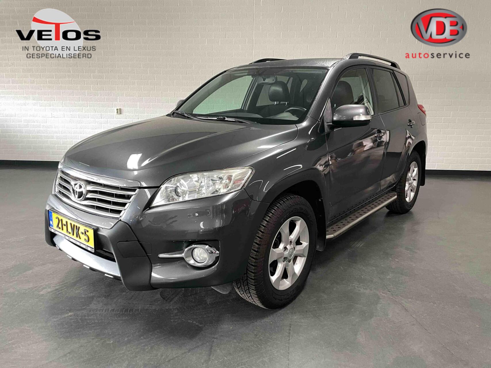 Toyota Toyota Rav4 2.0 VVTi 4WD Executive Business / Automaat / Trekhaak 2010 - voorkant