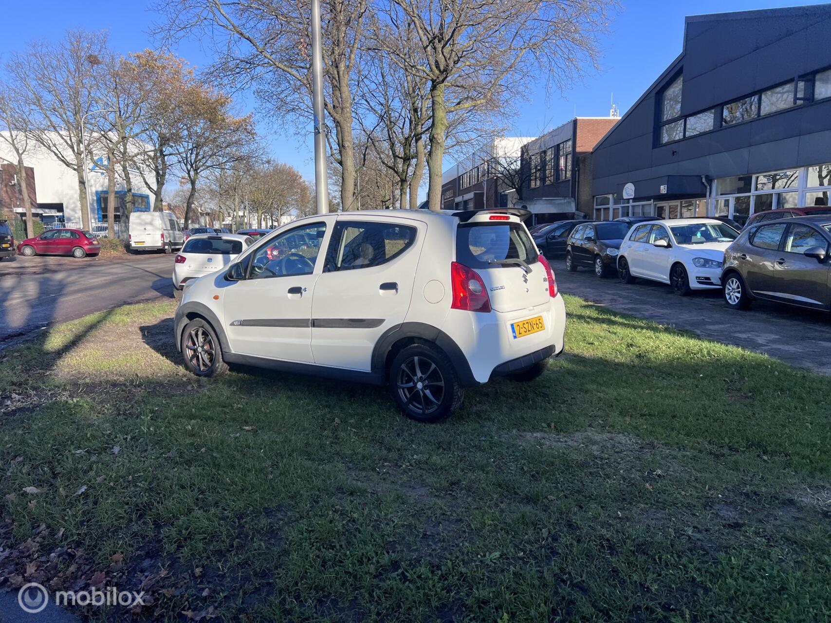 Foto van Suzuki Alto