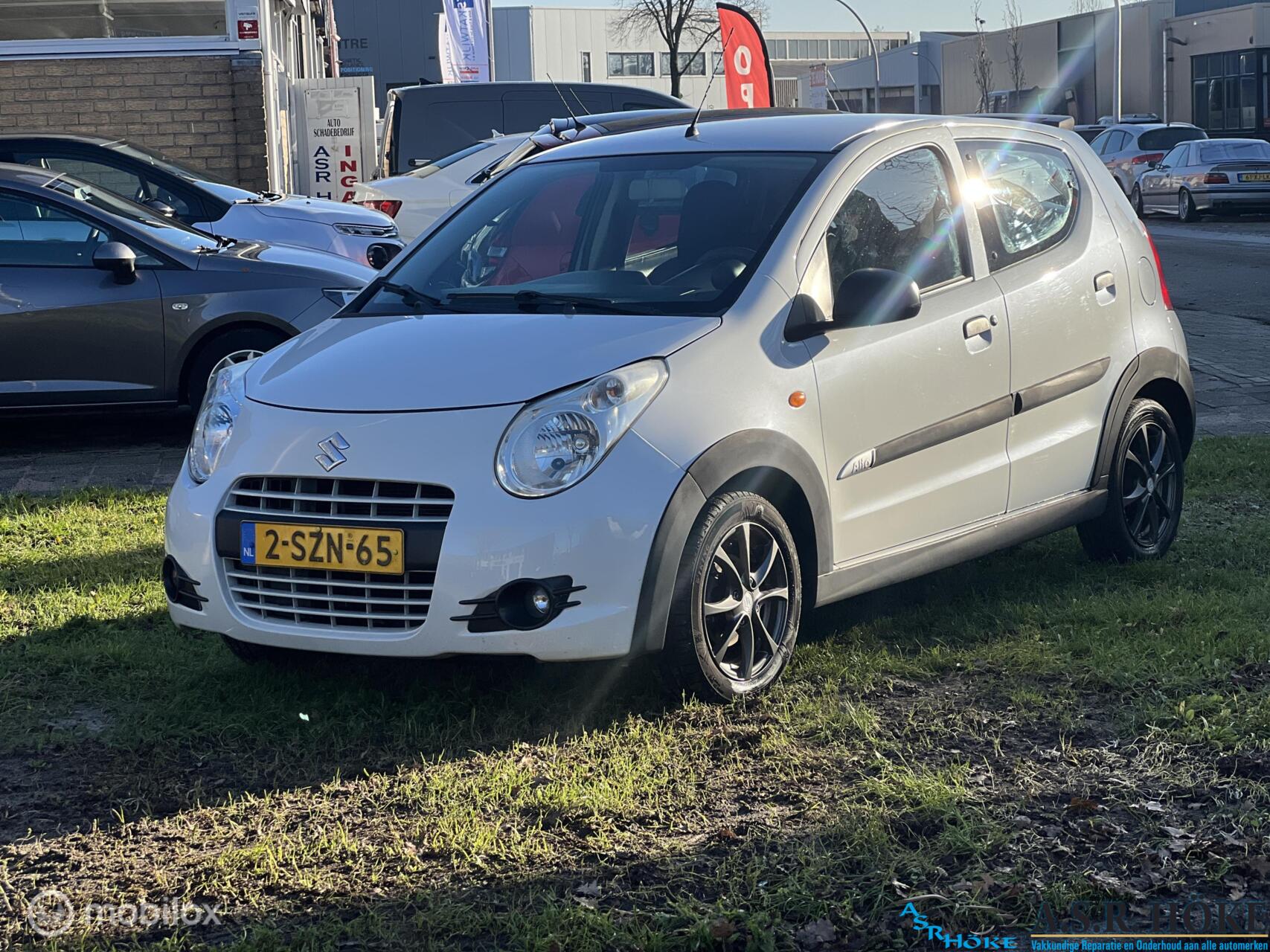Suzuki Alto 1.0 Exclusive EASSS 2014 - voorkant