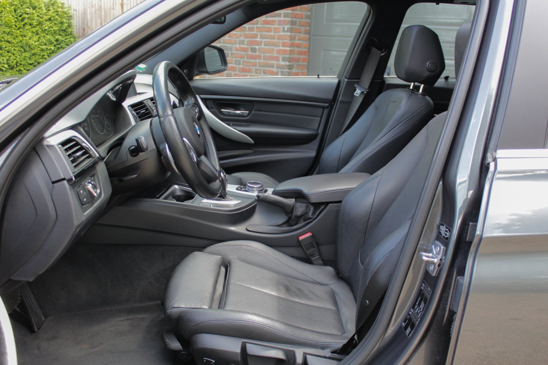 Foto van BMW 320i