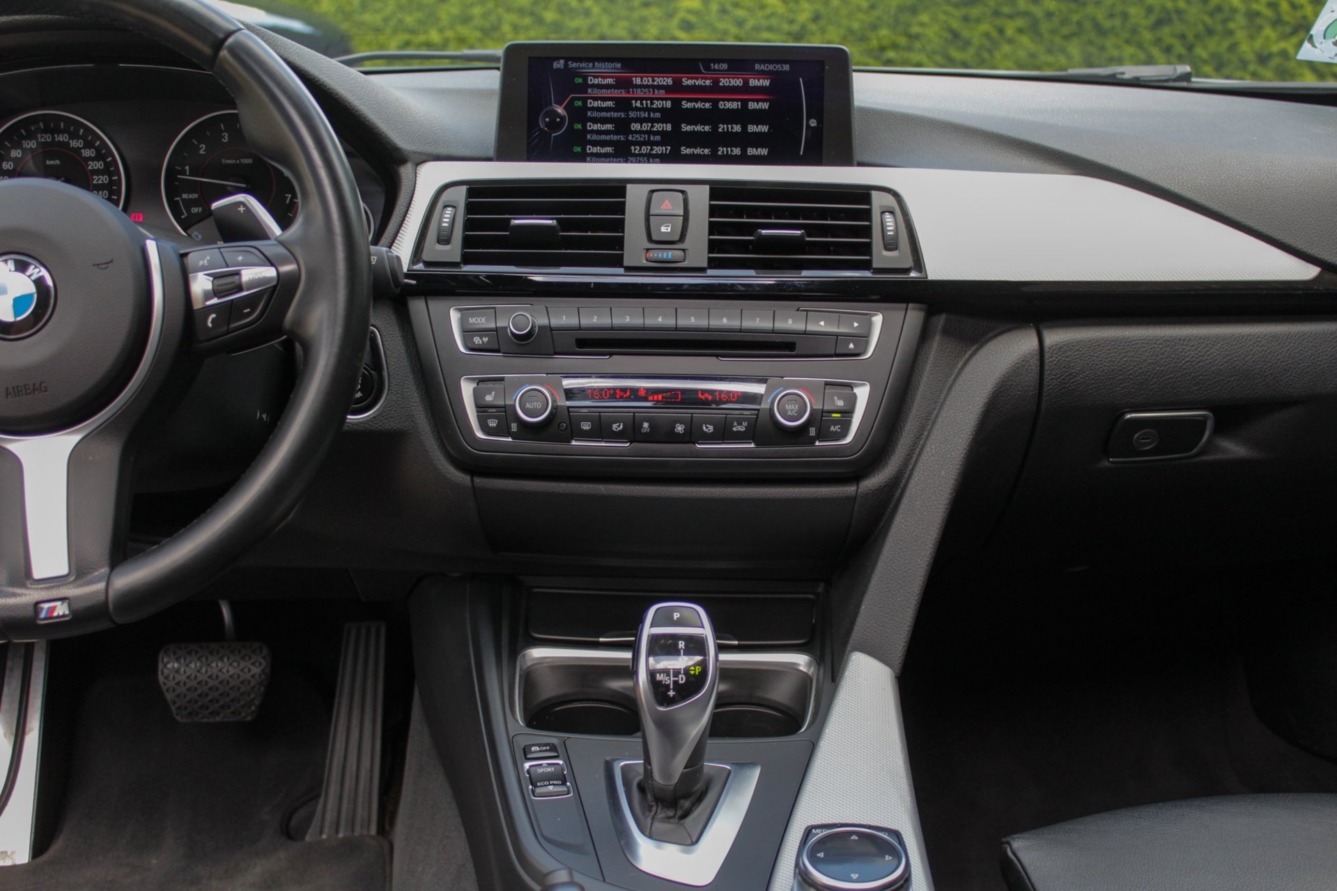 Foto van BMW 320i