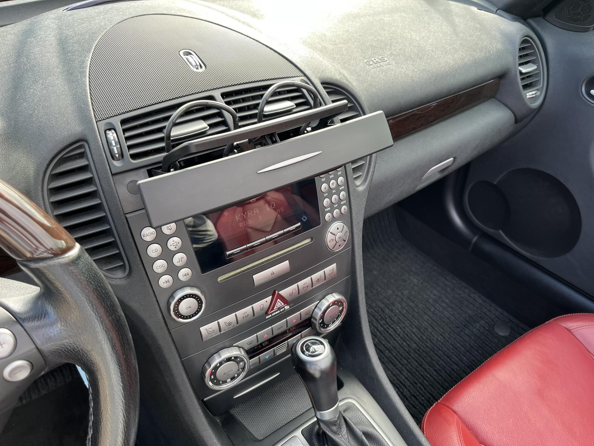 Foto van Mercedes-Benz SLK 200 Kompressor