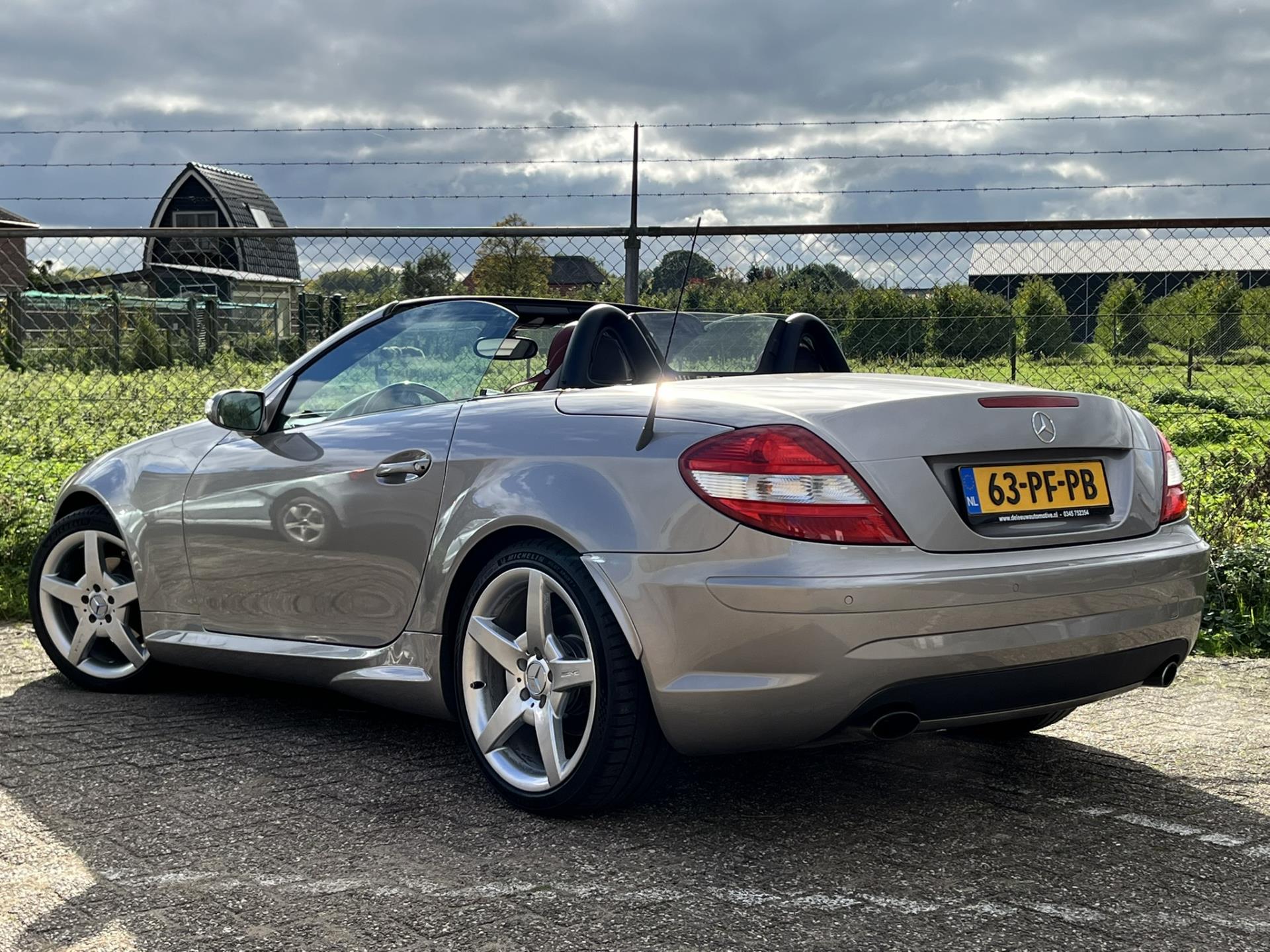 Foto van Mercedes-Benz SLK 200 Kompressor