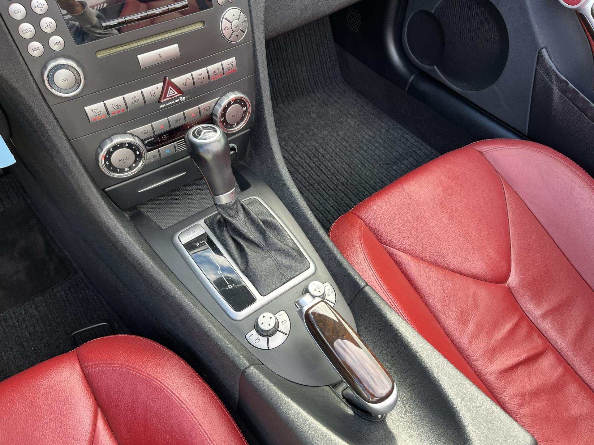 Foto van Mercedes-Benz SLK 200 Kompressor