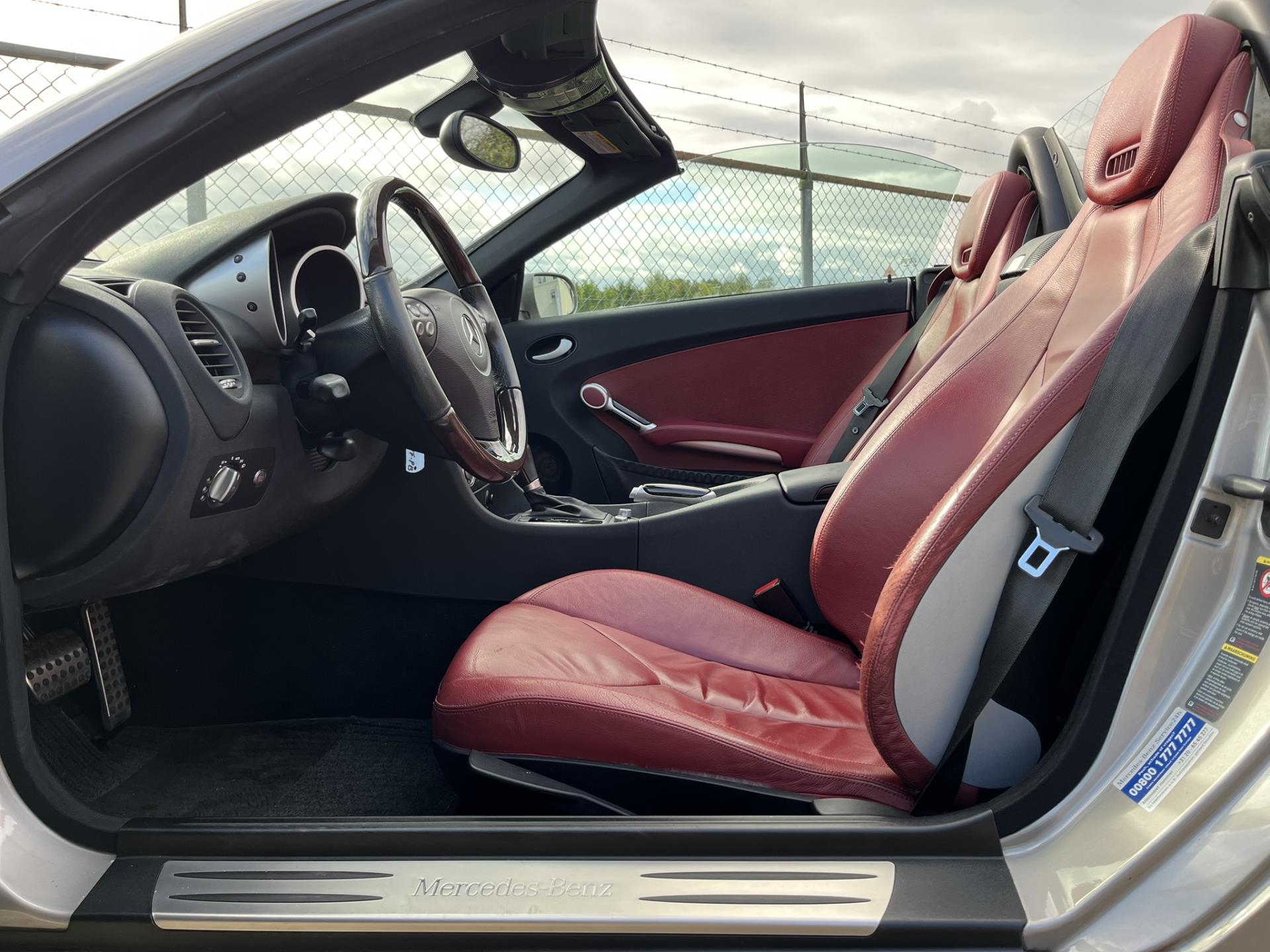 Foto van Mercedes-Benz SLK 200 Kompressor
