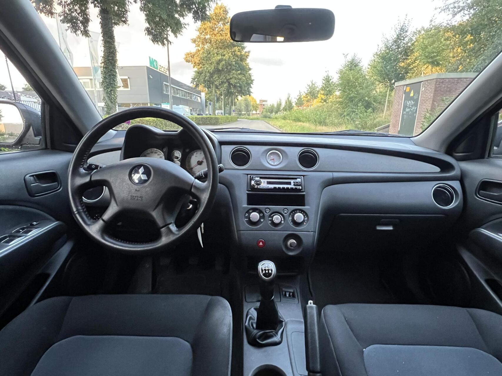 Foto van Mitsubishi Mitsubishi Outlander