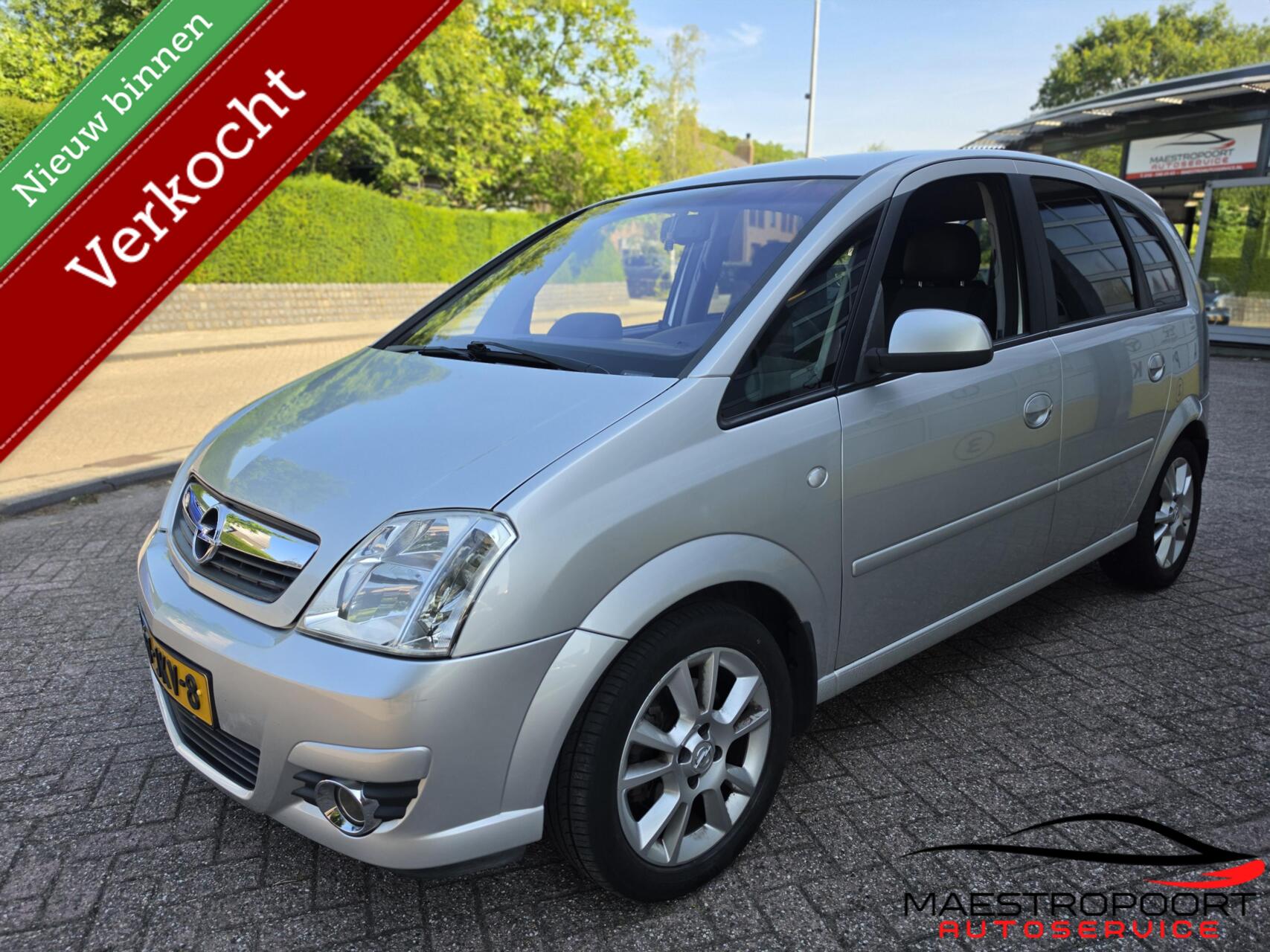 Opel Meriva-a 1.6-16V Cosmo 2009 - voorkant