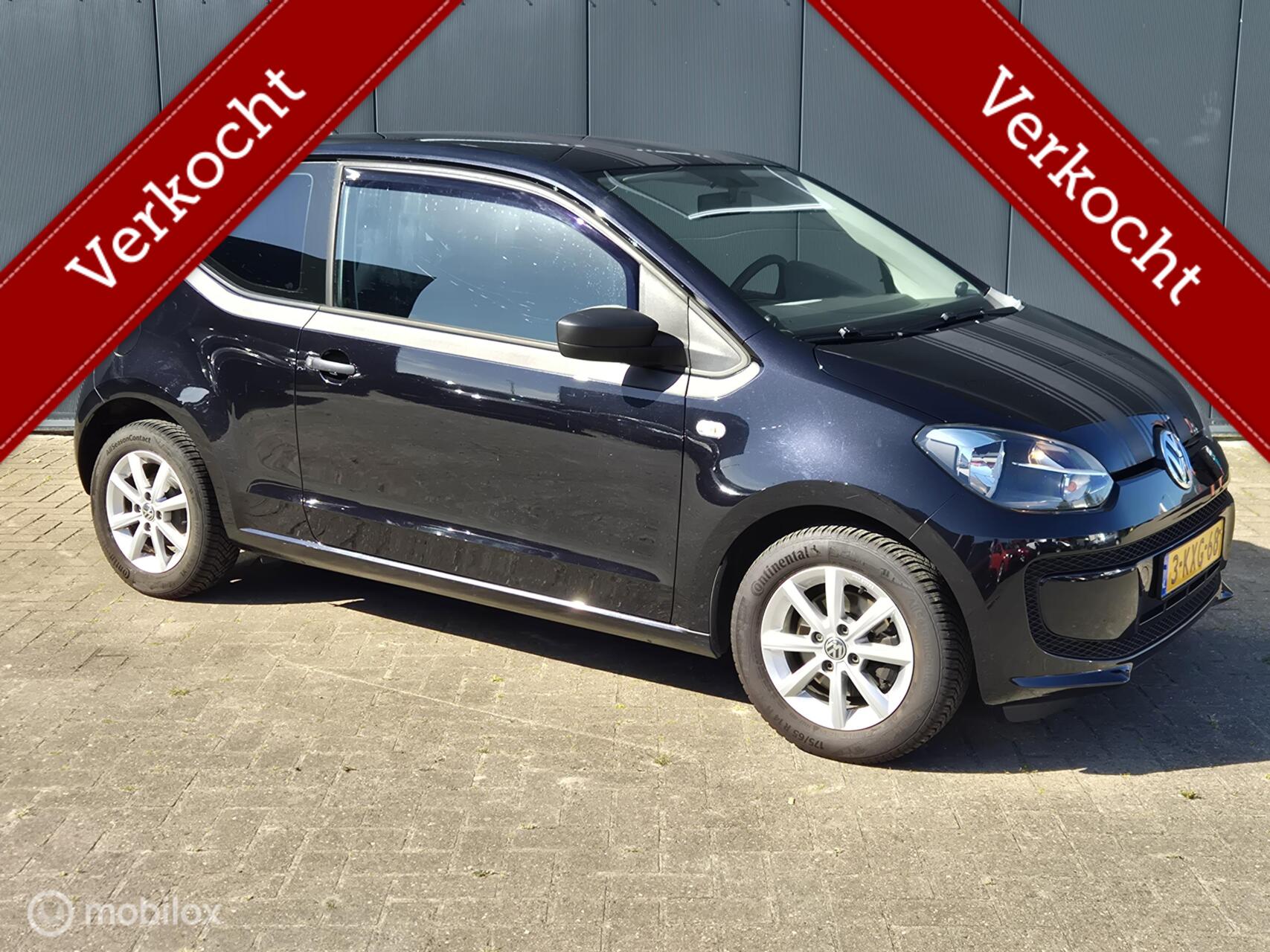 Volkswagen Up 1.0 easy up! BlueMotion Airco 2013 APK zwart 2013 - voorkant
