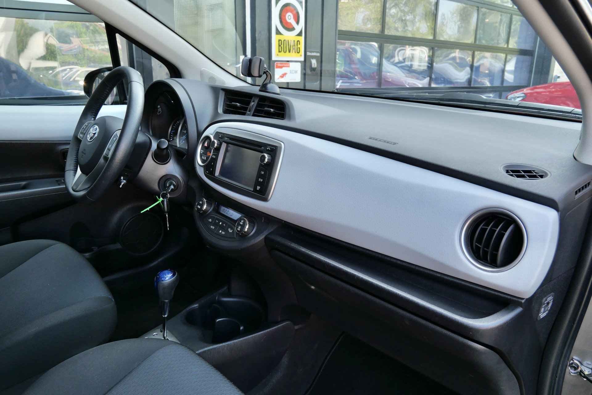 Foto van Toyota Toyota Yaris Hybrid
