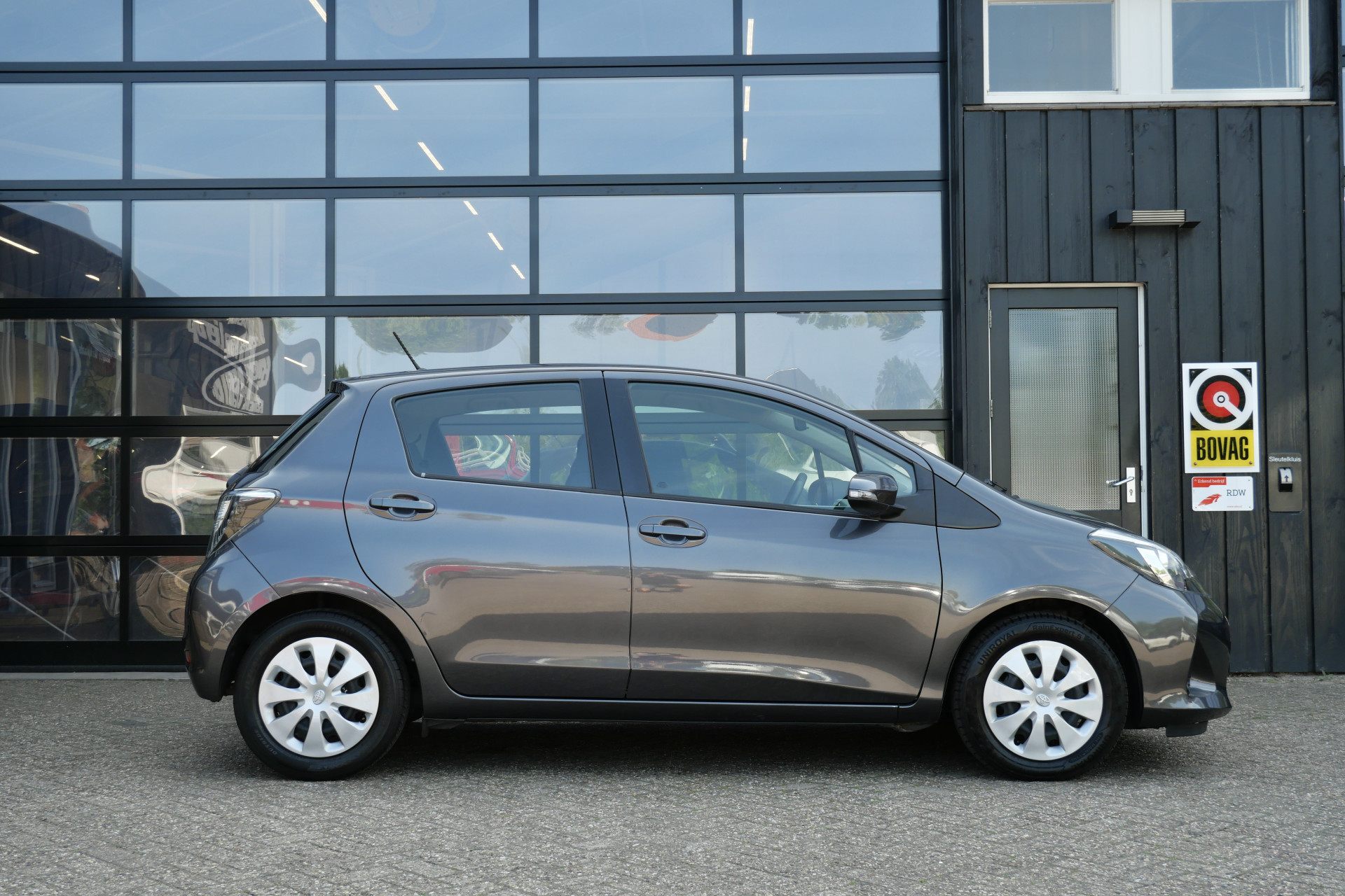 Foto van Toyota Toyota Yaris Hybrid