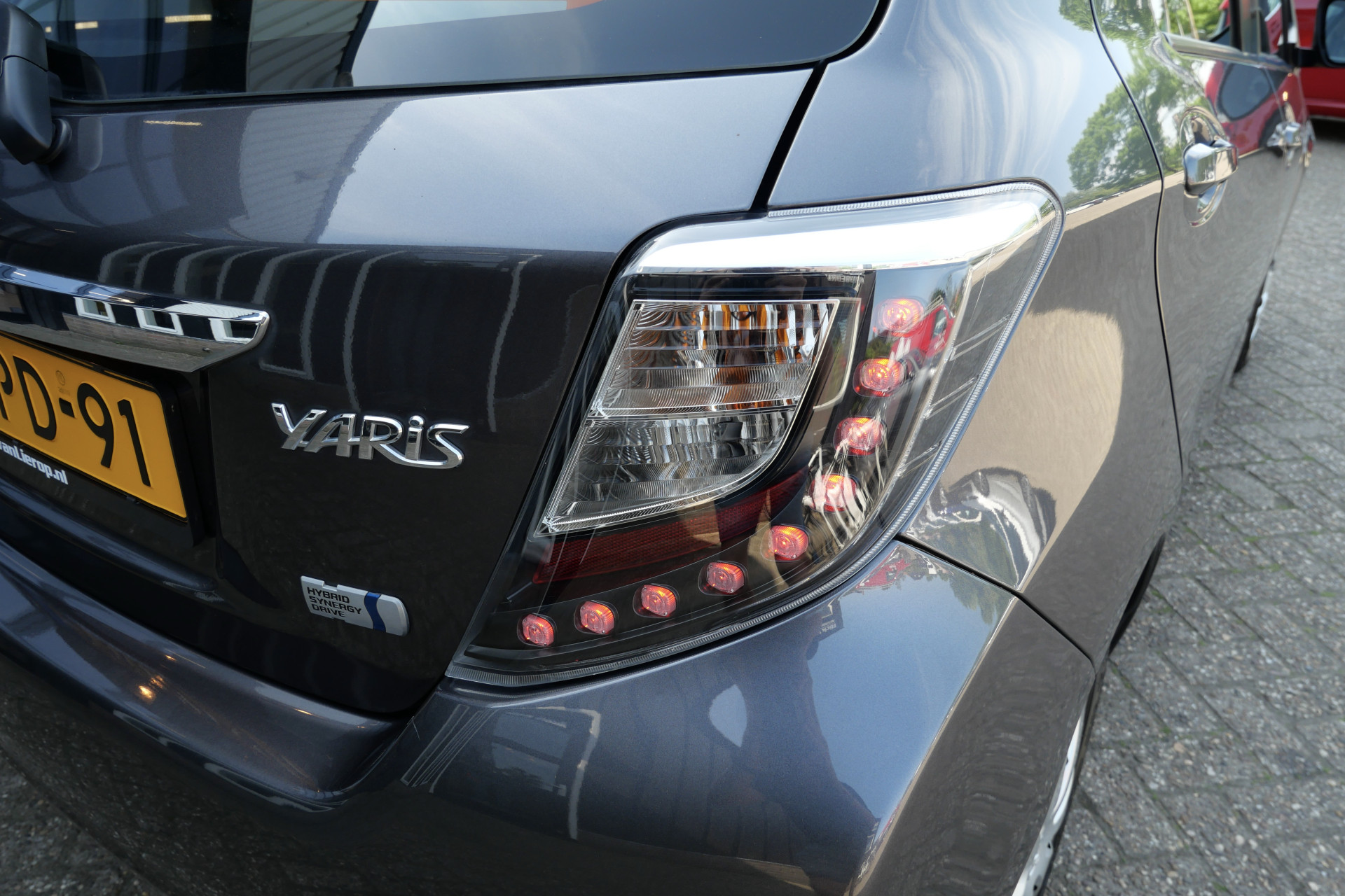Foto van Toyota Toyota Yaris Hybrid