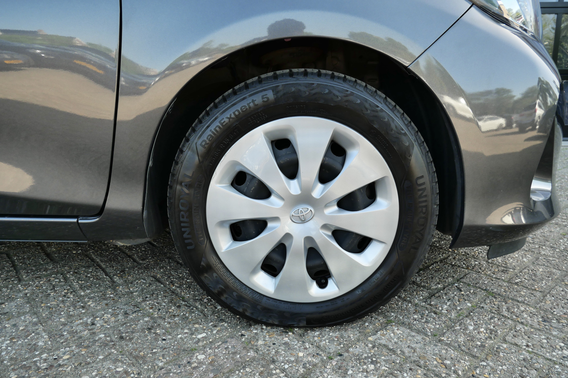 Foto van Toyota Toyota Yaris Hybrid